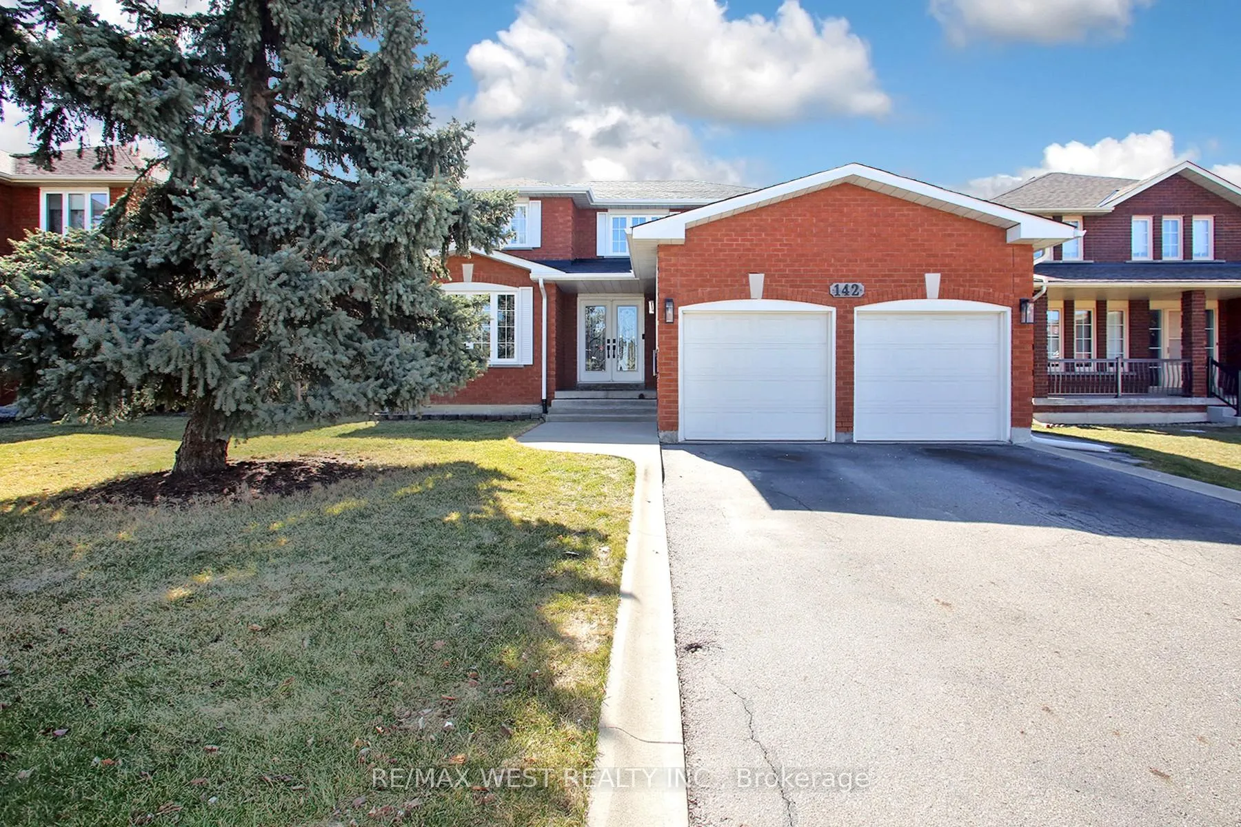 Photo 1 of 142 Father Ermanno Crescent, Vaughan, East Woodbridge — HOMEH
