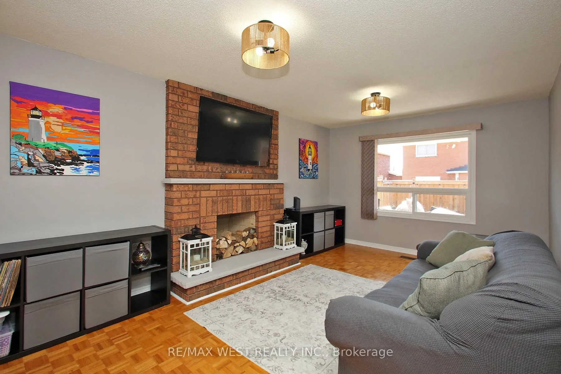 Photo 14 of 142 Father Ermanno Crescent, Vaughan, East Woodbridge — HOMEH