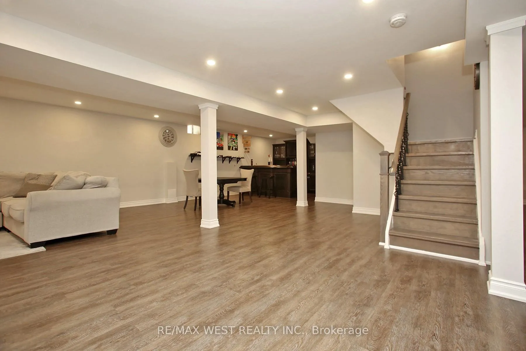 Photo 28 of 142 Father Ermanno Crescent, Vaughan, East Woodbridge — HOMEH