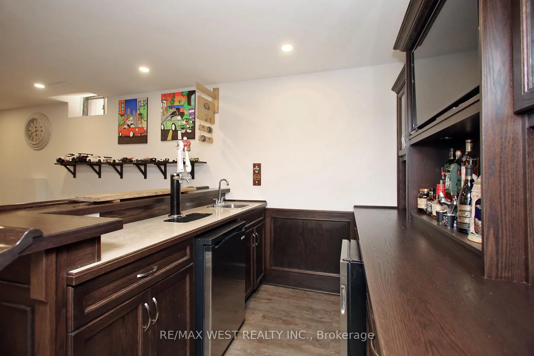 Photo 33 of 142 Father Ermanno Crescent, Vaughan, East Woodbridge — HOMEH
