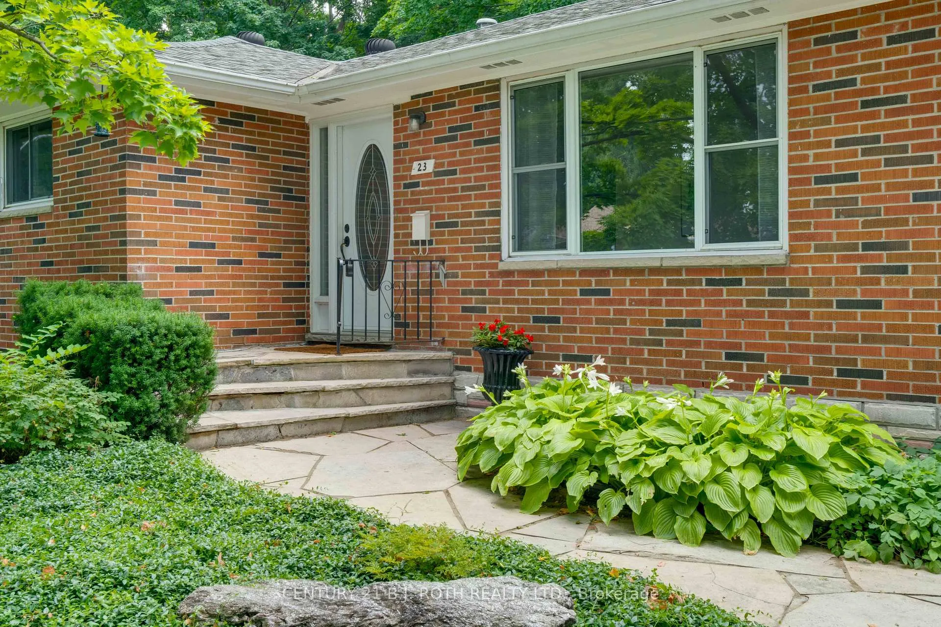Photo 4 of 23 Alexander Avenue, Barrie, Codrington — HOMEH