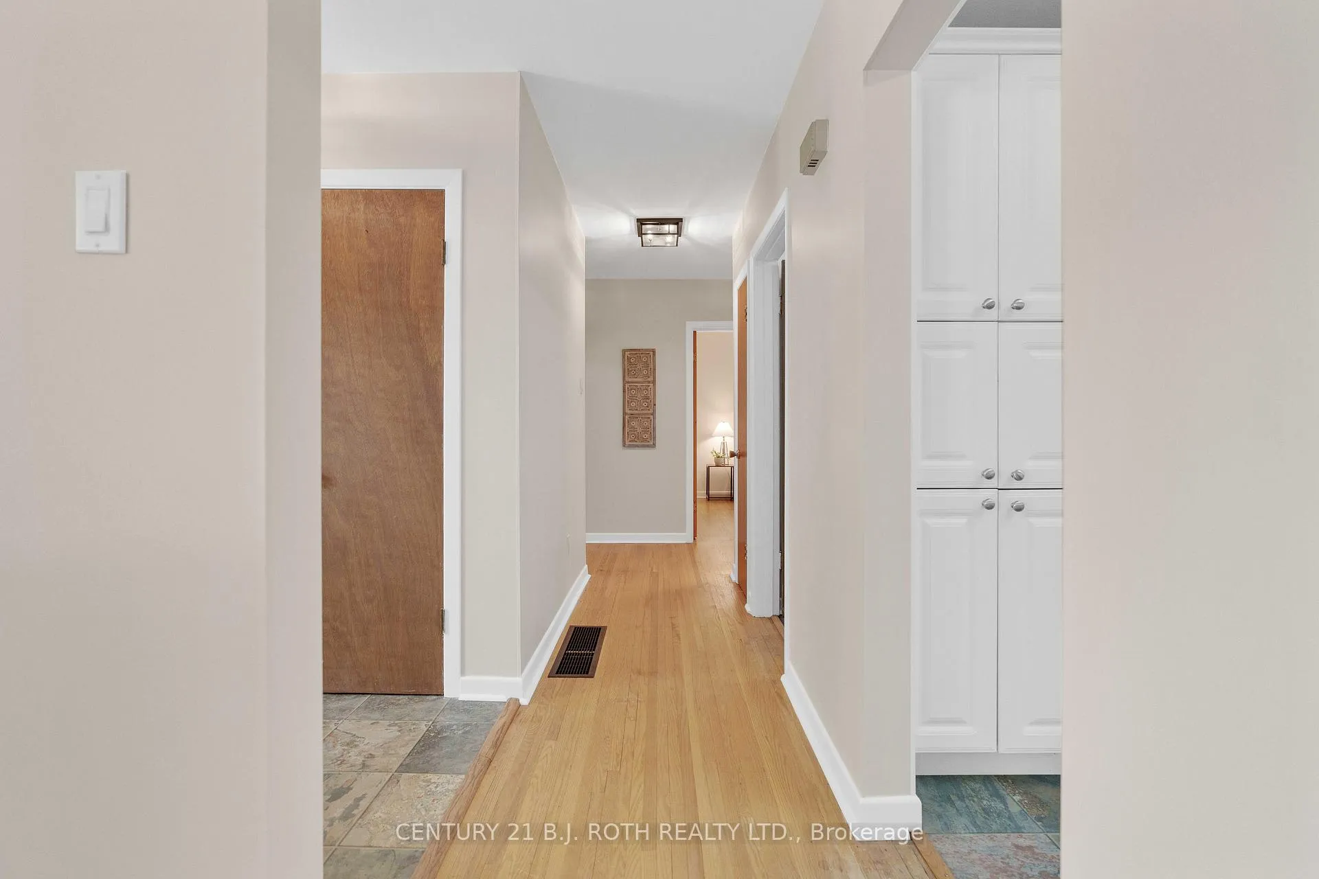 Photo 14 of 23 Alexander Avenue, Barrie, Codrington — HOMEH