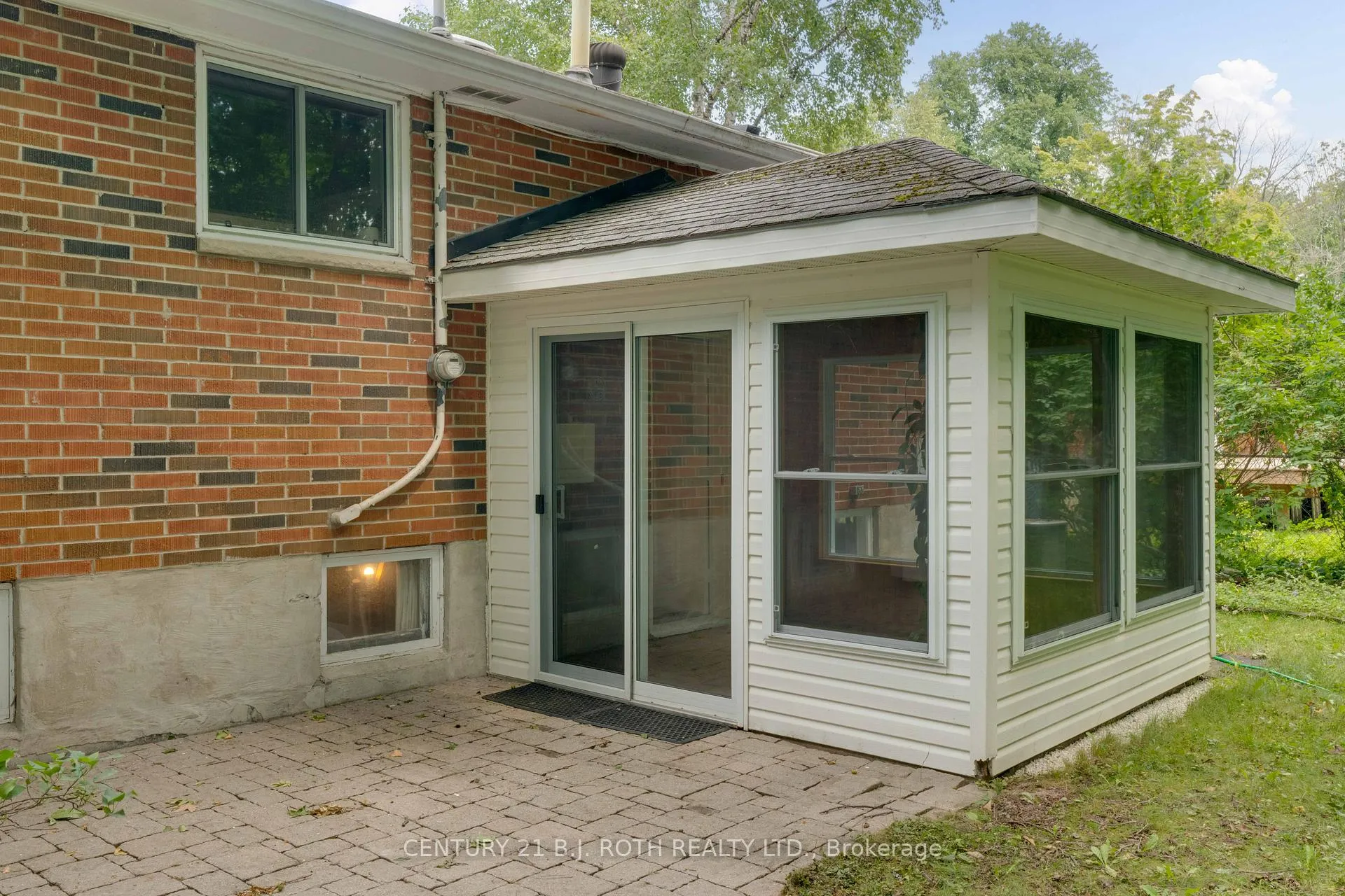 Photo 28 of 23 Alexander Avenue, Barrie, Codrington — HOMEH