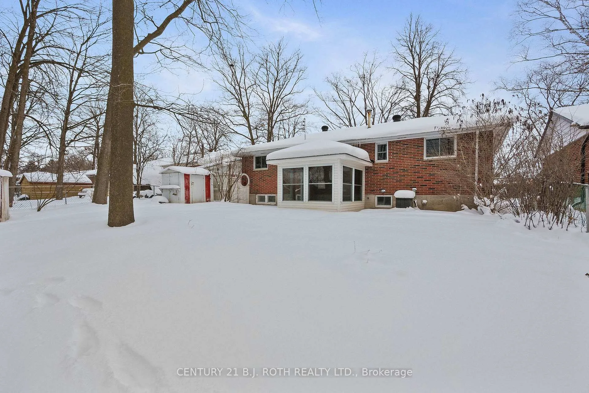 Photo 29 of 23 Alexander Avenue, Barrie, Codrington — HOMEH