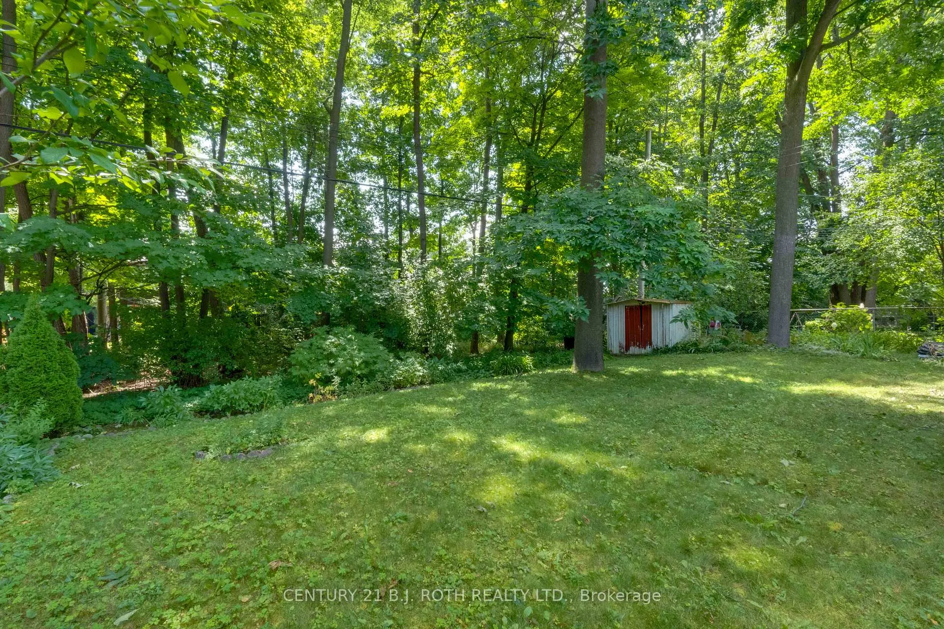 Photo 32 of 23 Alexander Avenue, Barrie, Codrington — HOMEH