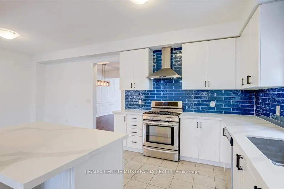 Photo 10 of 173 Etheridge Avenue, Milton, Ford — HOMEH
