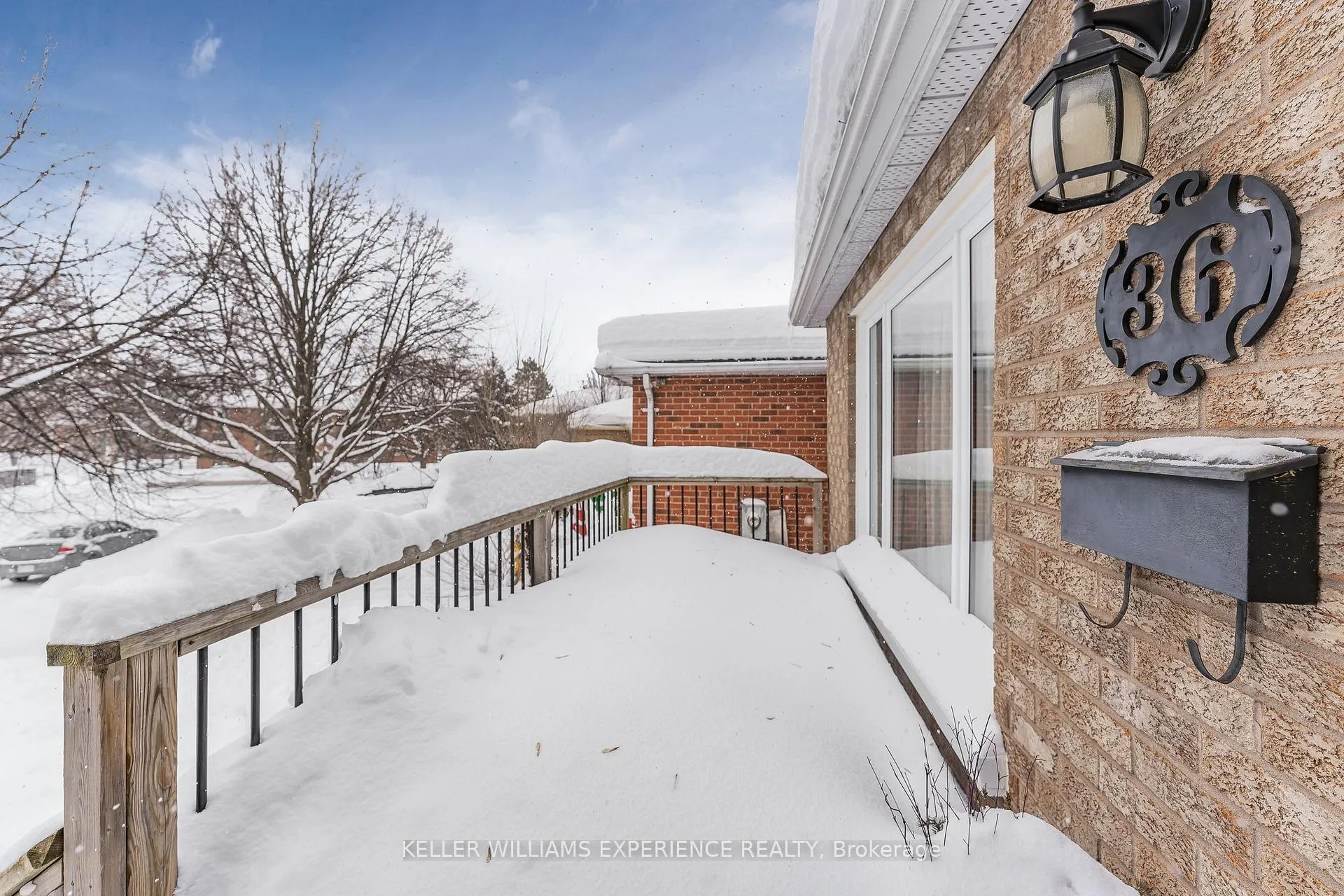 Photo 46 of 36 Engel Crescent, Barrie, Letitia Heights — HOMEH