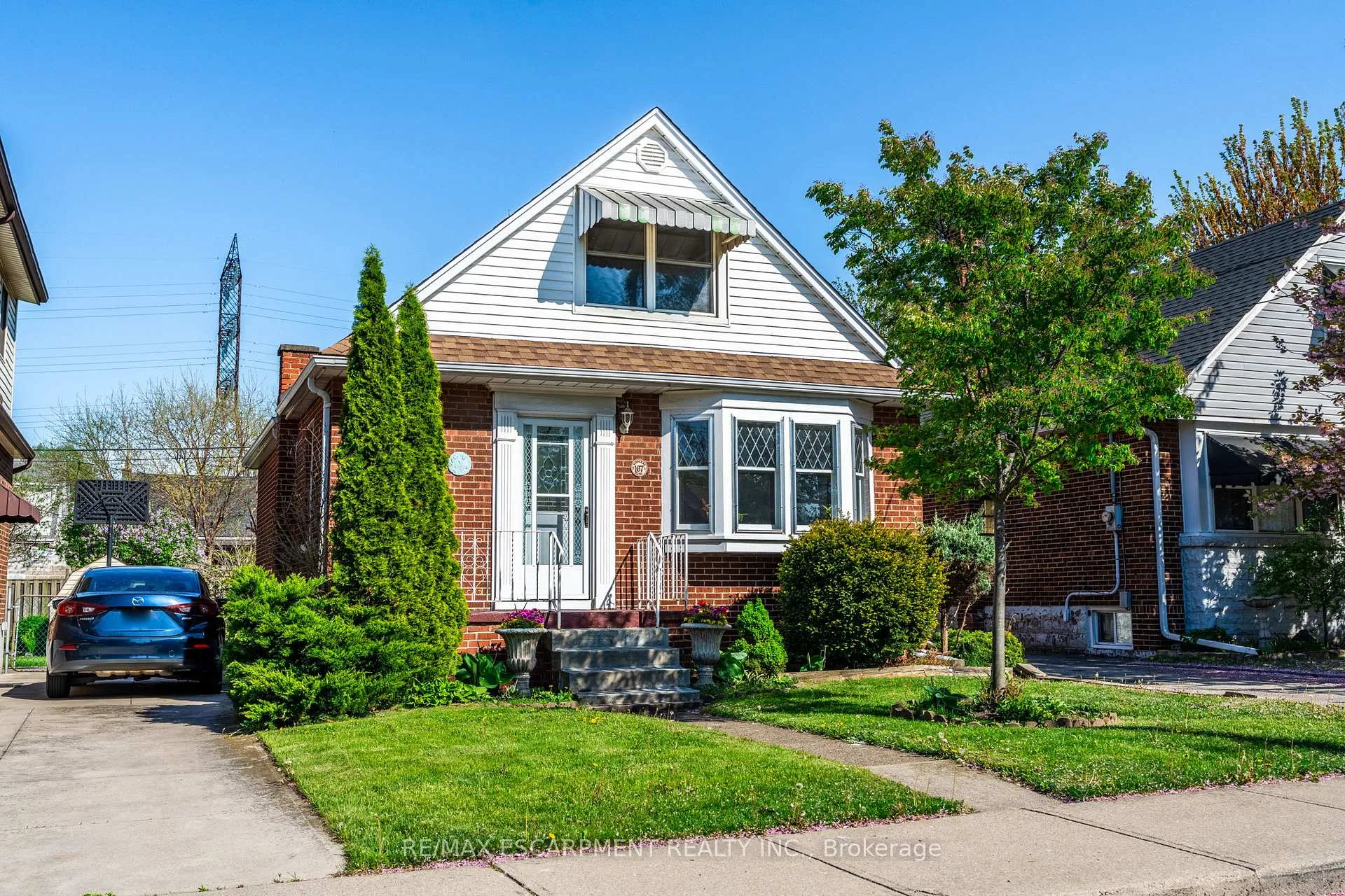 Photo 1 of 167 Rodgers Road, Hamilton, Glenview — HOMEH