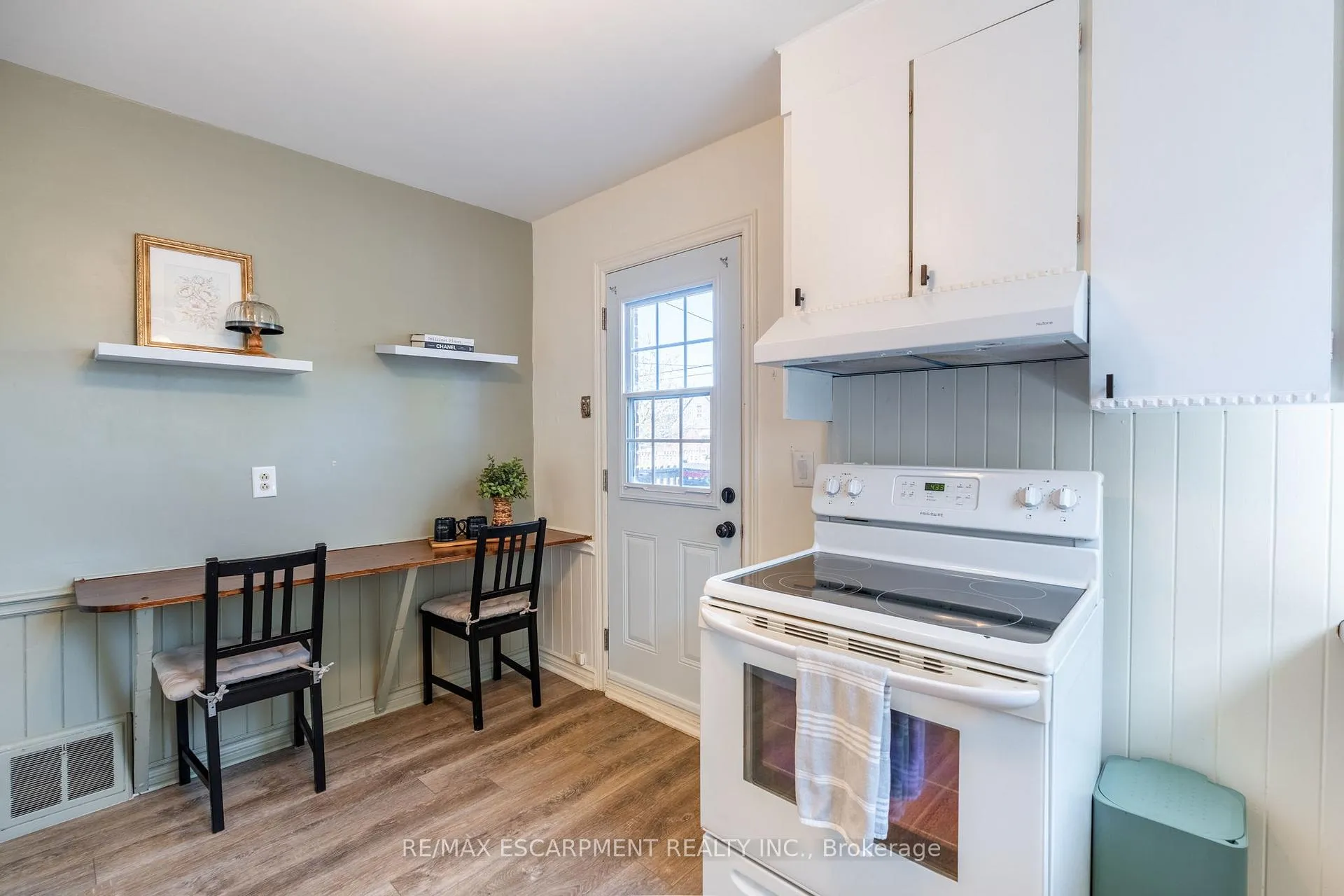 Photo 13 of 167 Rodgers Road, Hamilton, Glenview — HOMEH