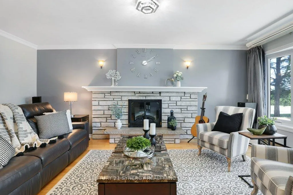 Photo 9 of 1106 Dunning Road, Ottawa, Cumberland Ridge — HOMEH