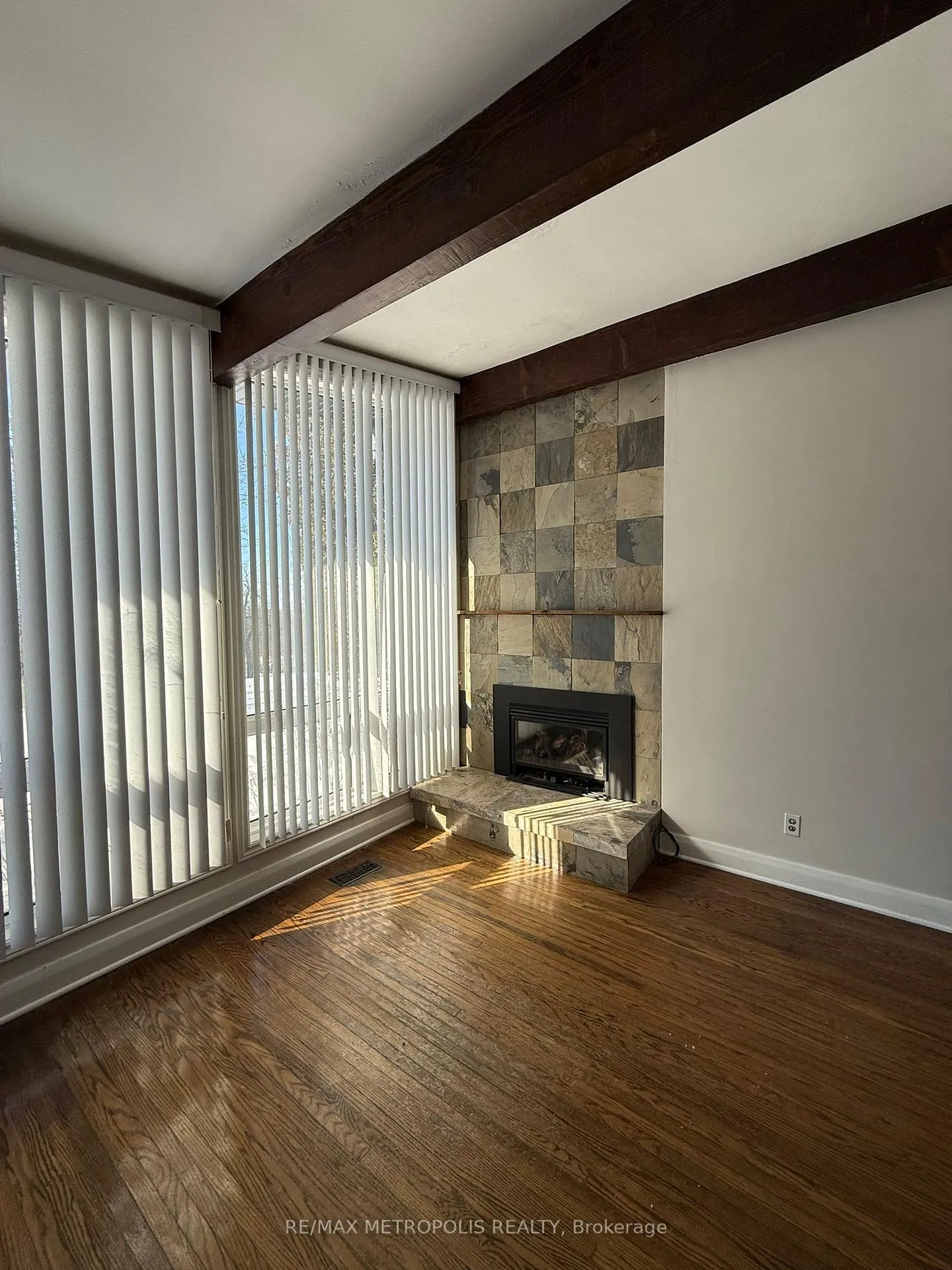 Photo 3 of 3975 Kinsale Road, Pickering, Rural Pickering — HOMEH