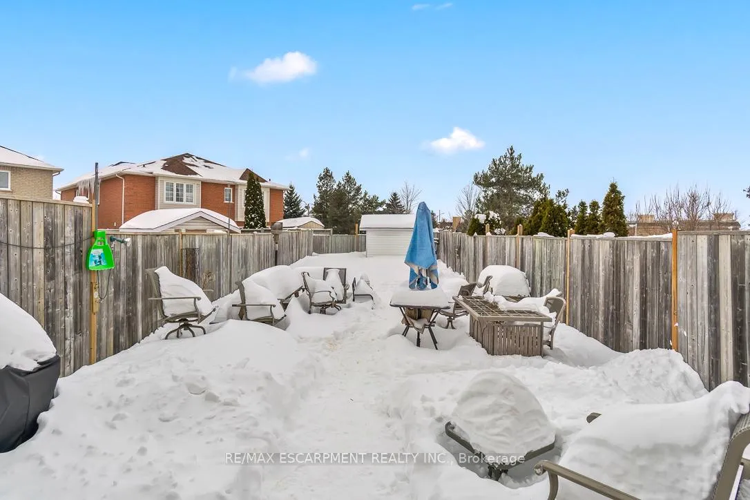 Photo 36 of 51 Olde Town Road, Brampton, Fletcher's Creek Village — HOMEH