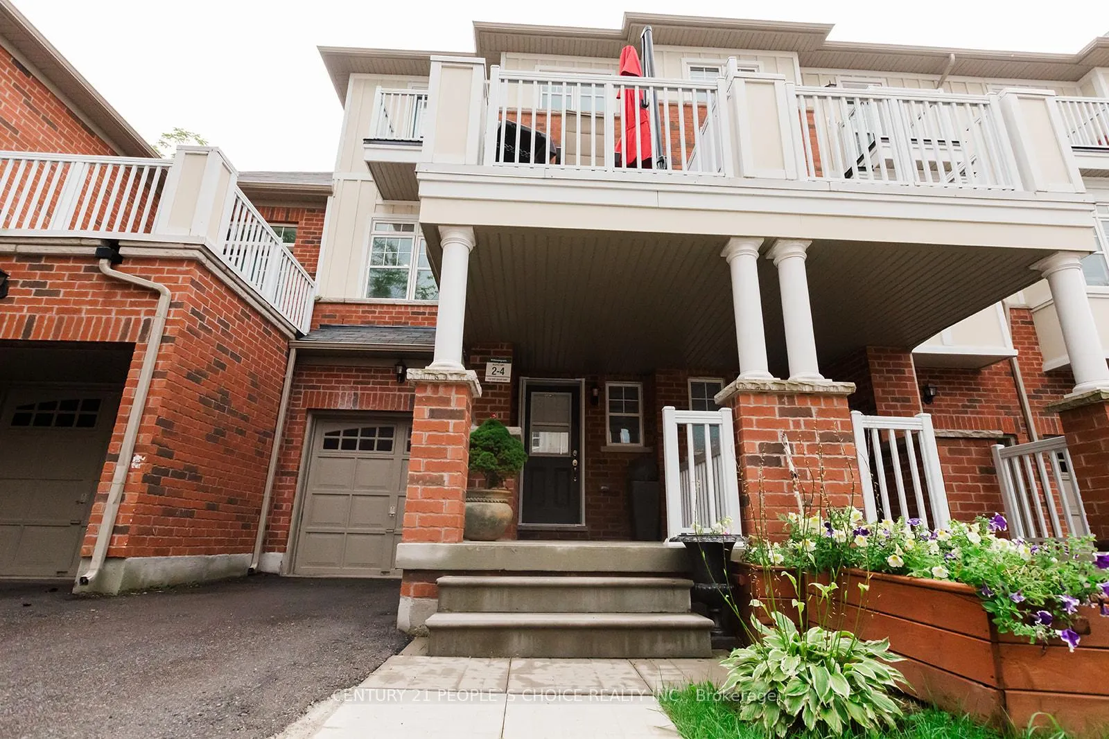 Photo 1 of 102 Roy Grove Way, Markham, Greensborough — HOMEH