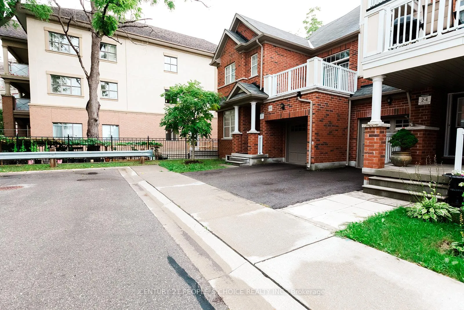 Photo 3 of 102 Roy Grove Way, Markham, Greensborough — HOMEH