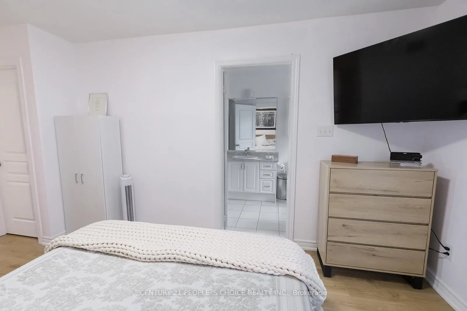 Photo 29 of 102 Roy Grove Way, Markham, Greensborough — HOMEH