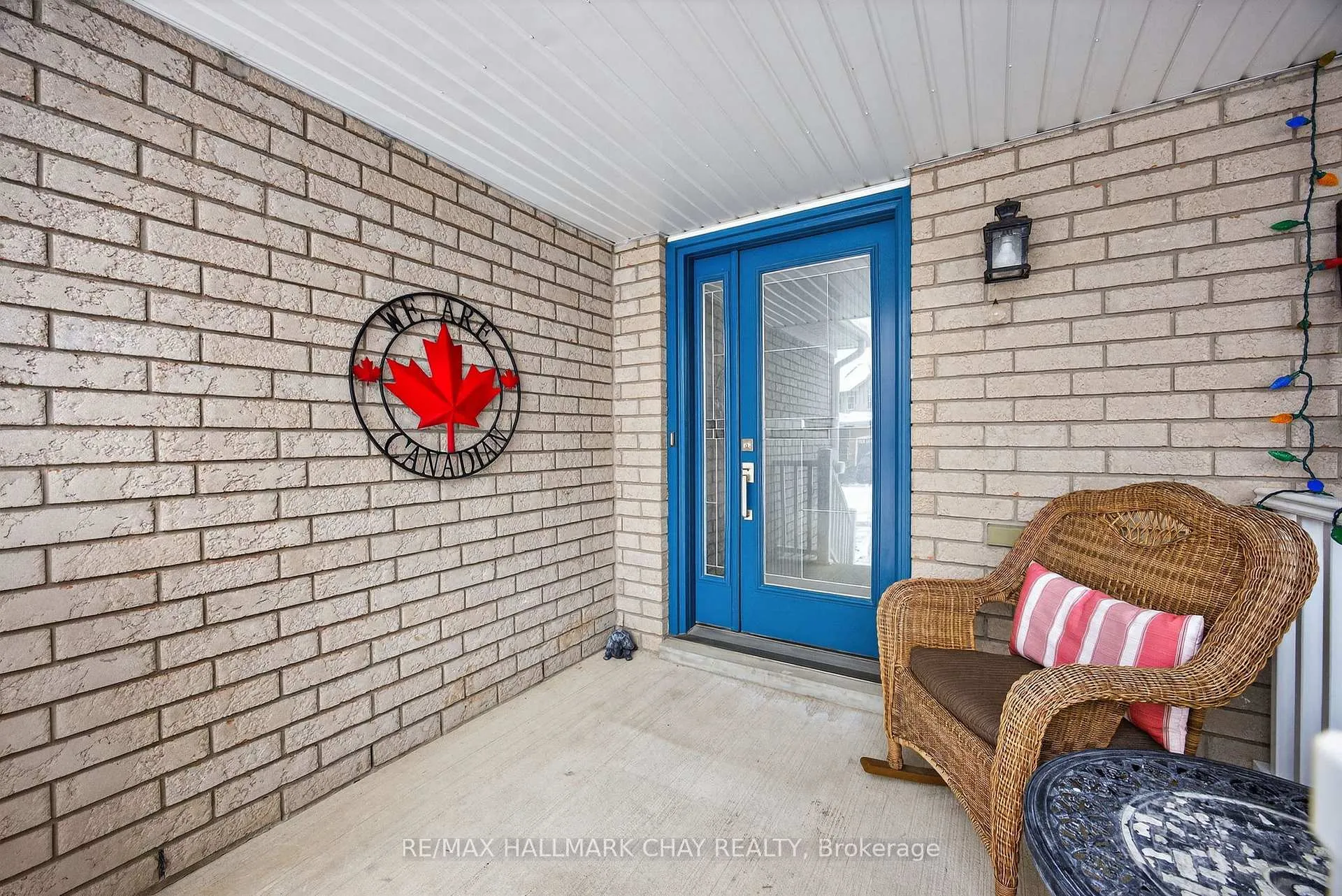 Photo 3 of 41 Winchester Terrace, Barrie, Rural Barrie Southeast — HOMEH