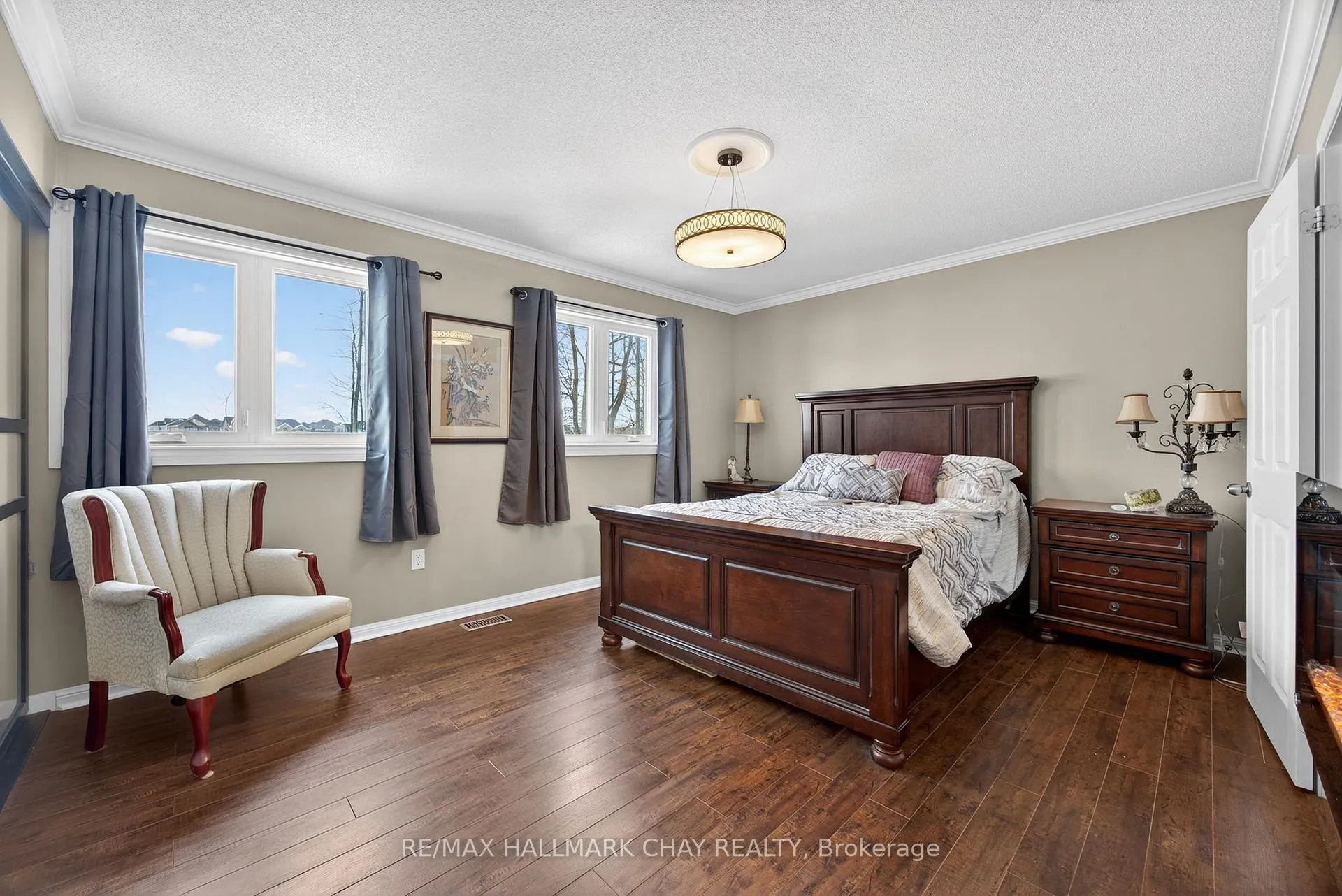 Photo 12 of 41 Winchester Terrace, Barrie, Rural Barrie Southeast — HOMEH