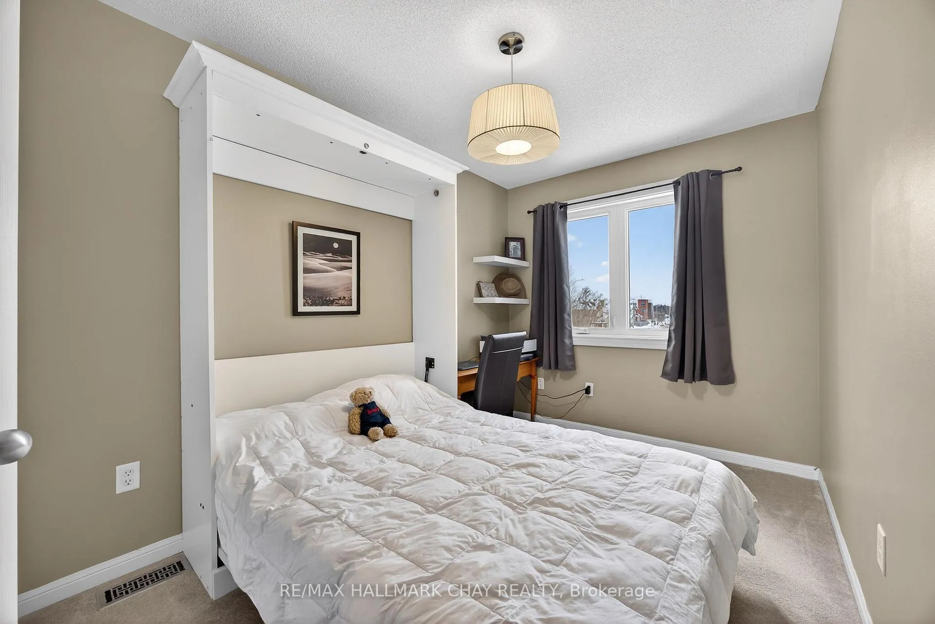 Photo 17 of 41 Winchester Terrace, Barrie, Rural Barrie Southeast — HOMEH