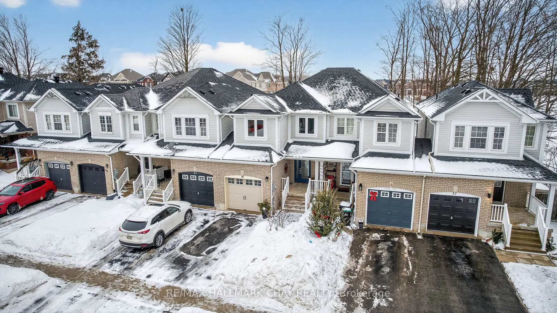 Photo 24 of 41 Winchester Terrace, Barrie, Rural Barrie Southeast — HOMEH