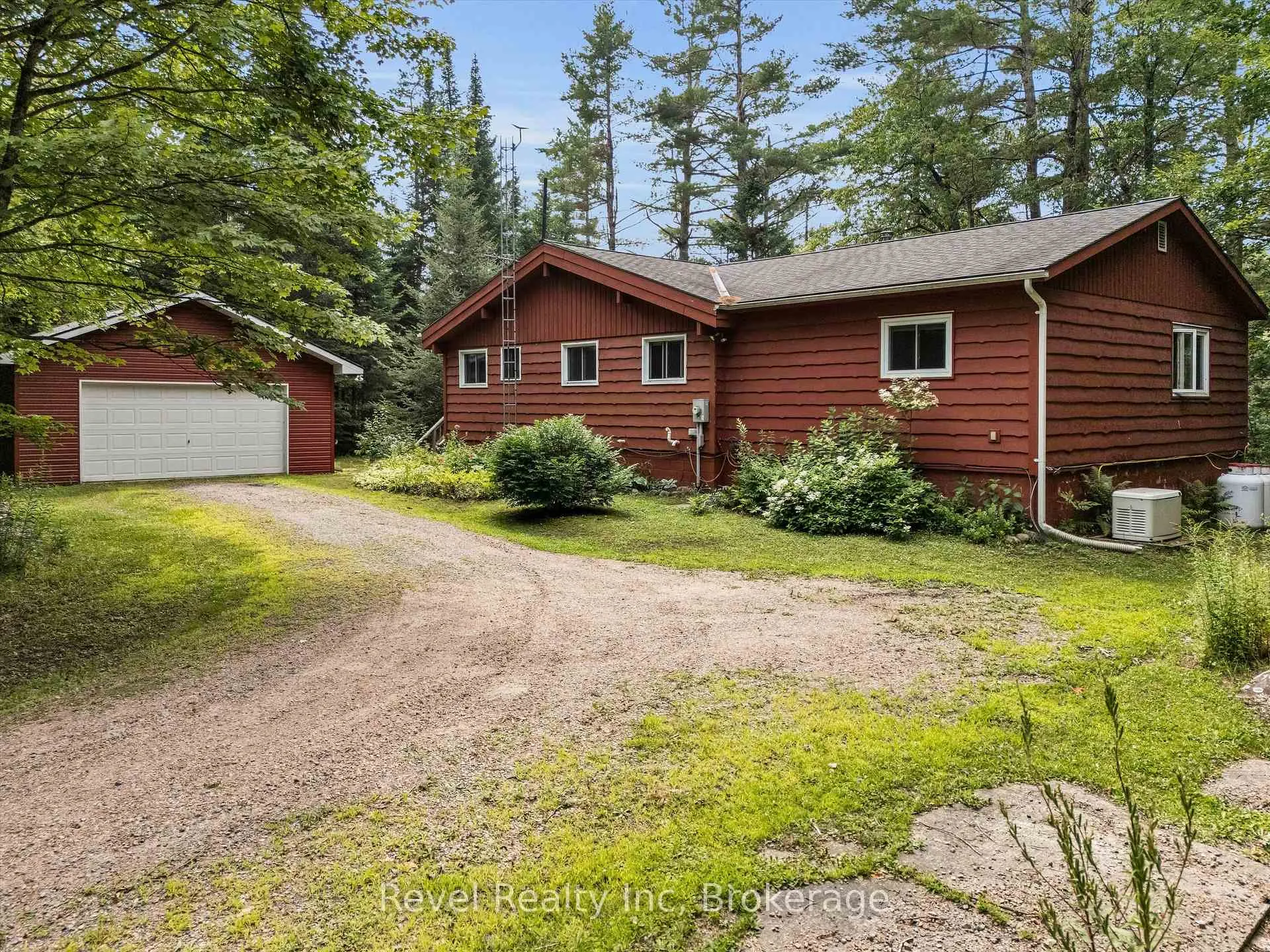 Photo 1 of 1234 Miriam Drive, Bracebridge, Oakley — HOMEH