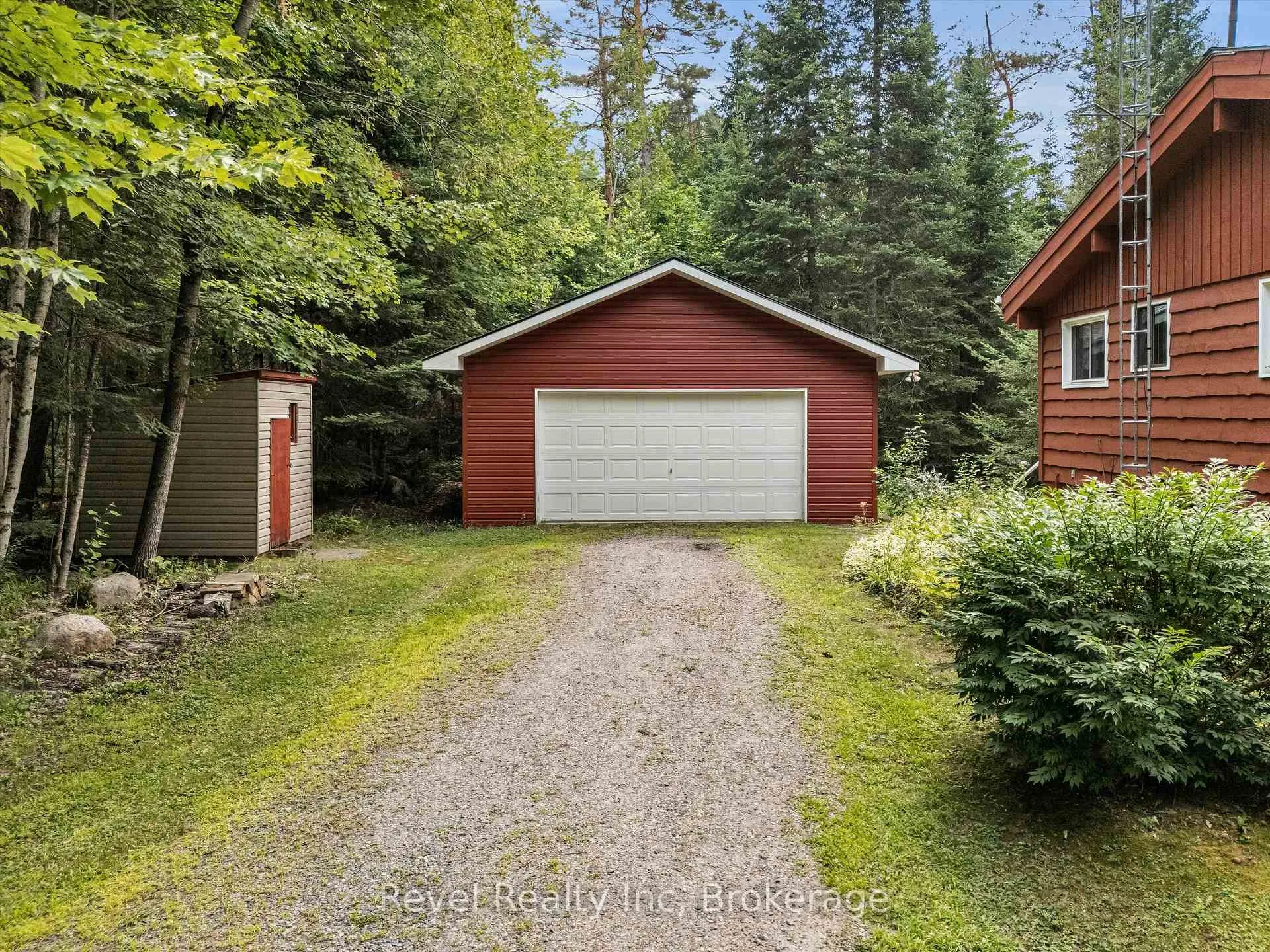 Photo 2 of 1234 Miriam Drive, Bracebridge, Oakley — HOMEH