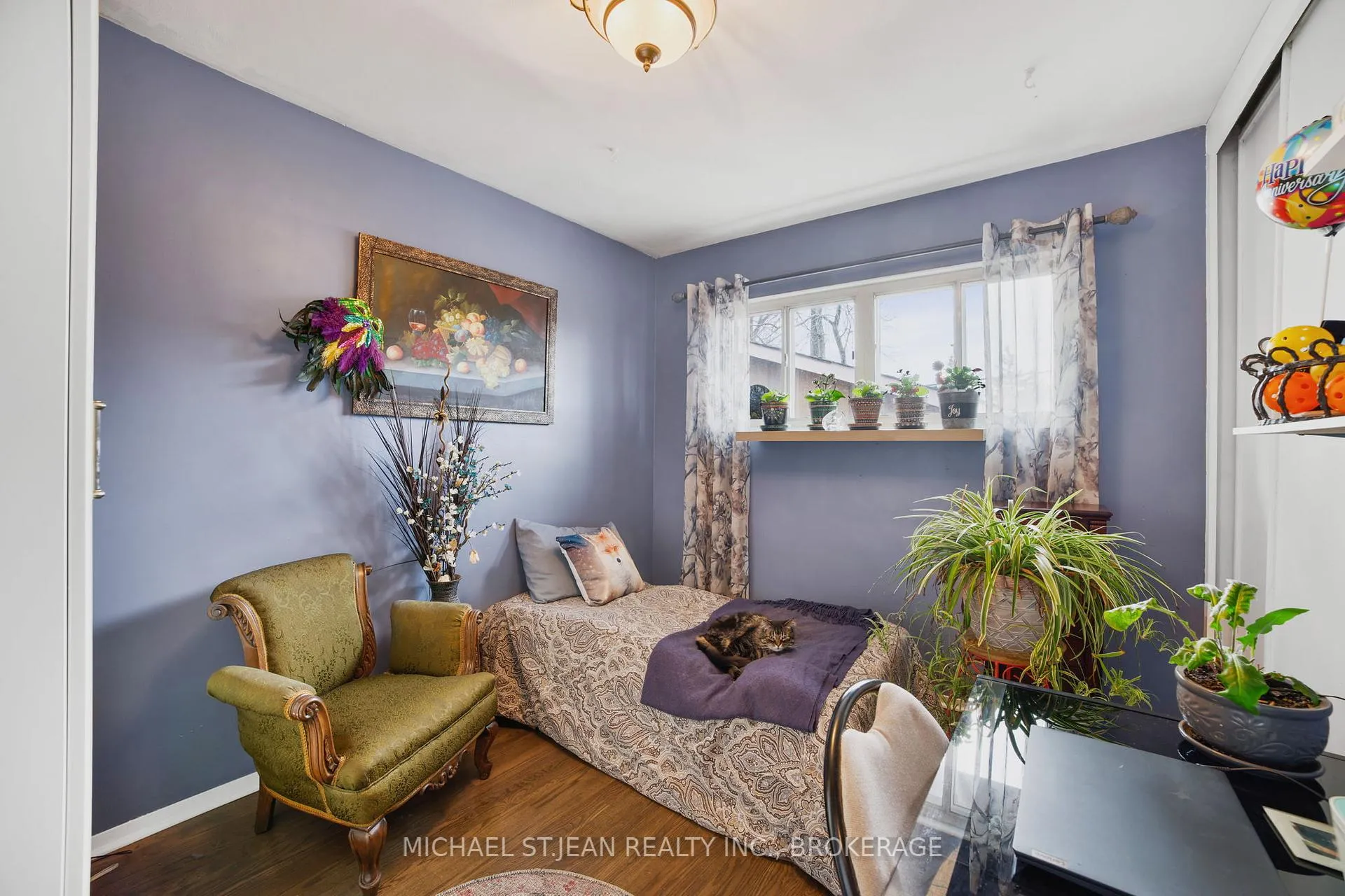 Photo 18 of 140 Burkholder Drive, Hamilton, Burkholme — HOMEH