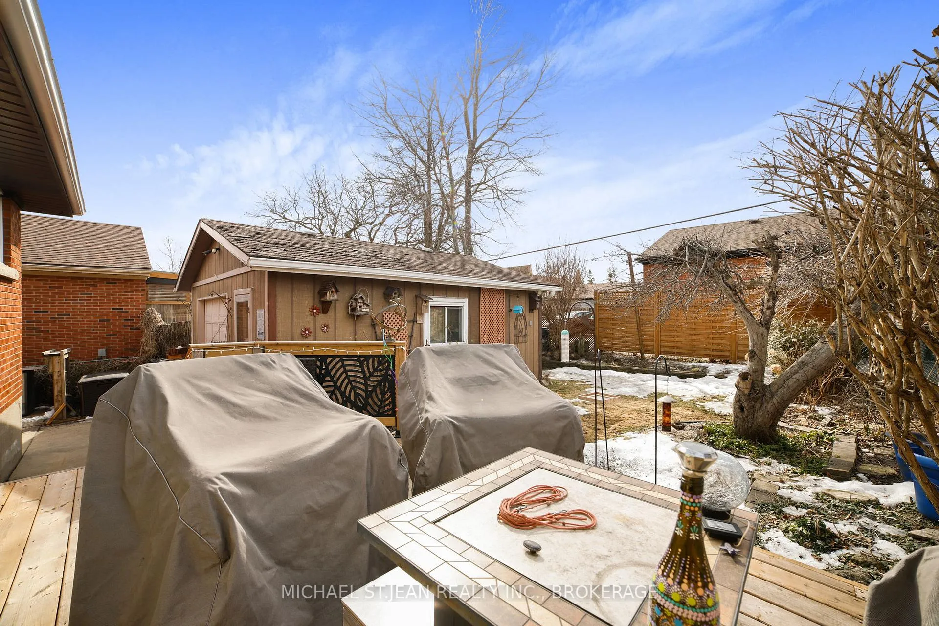 Photo 34 of 140 Burkholder Drive, Hamilton, Burkholme — HOMEH