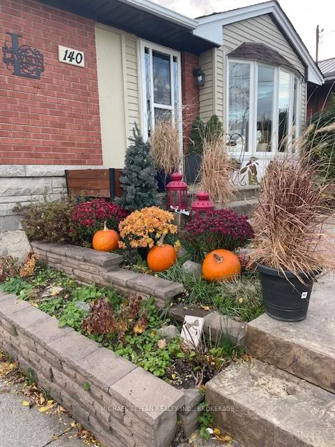 Photo 41 of 140 Burkholder Drive, Hamilton, Burkholme — HOMEH