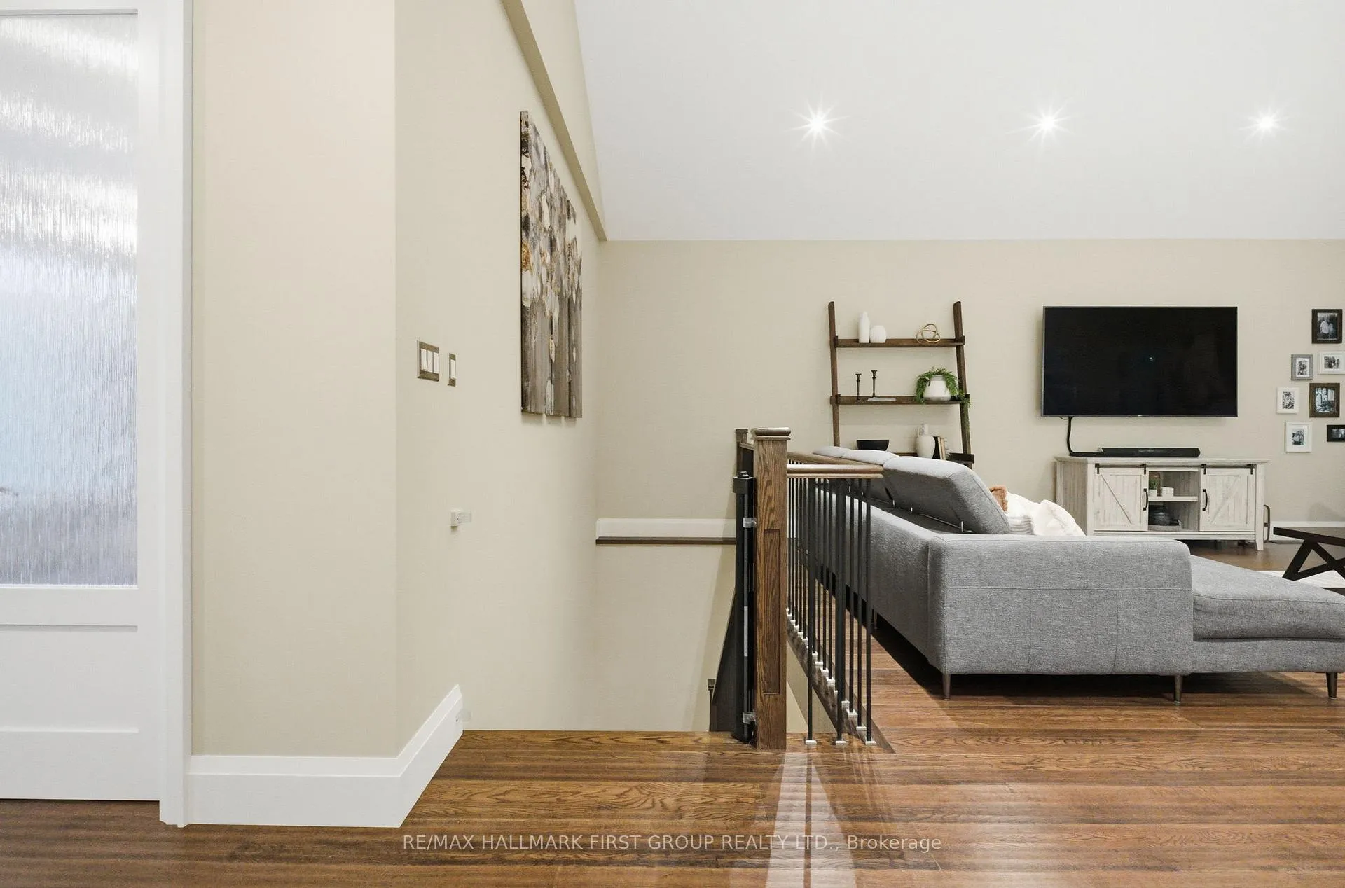 Photo 29 of 1682 Heathside Crescent, Pickering, Liverpool — HOMEH