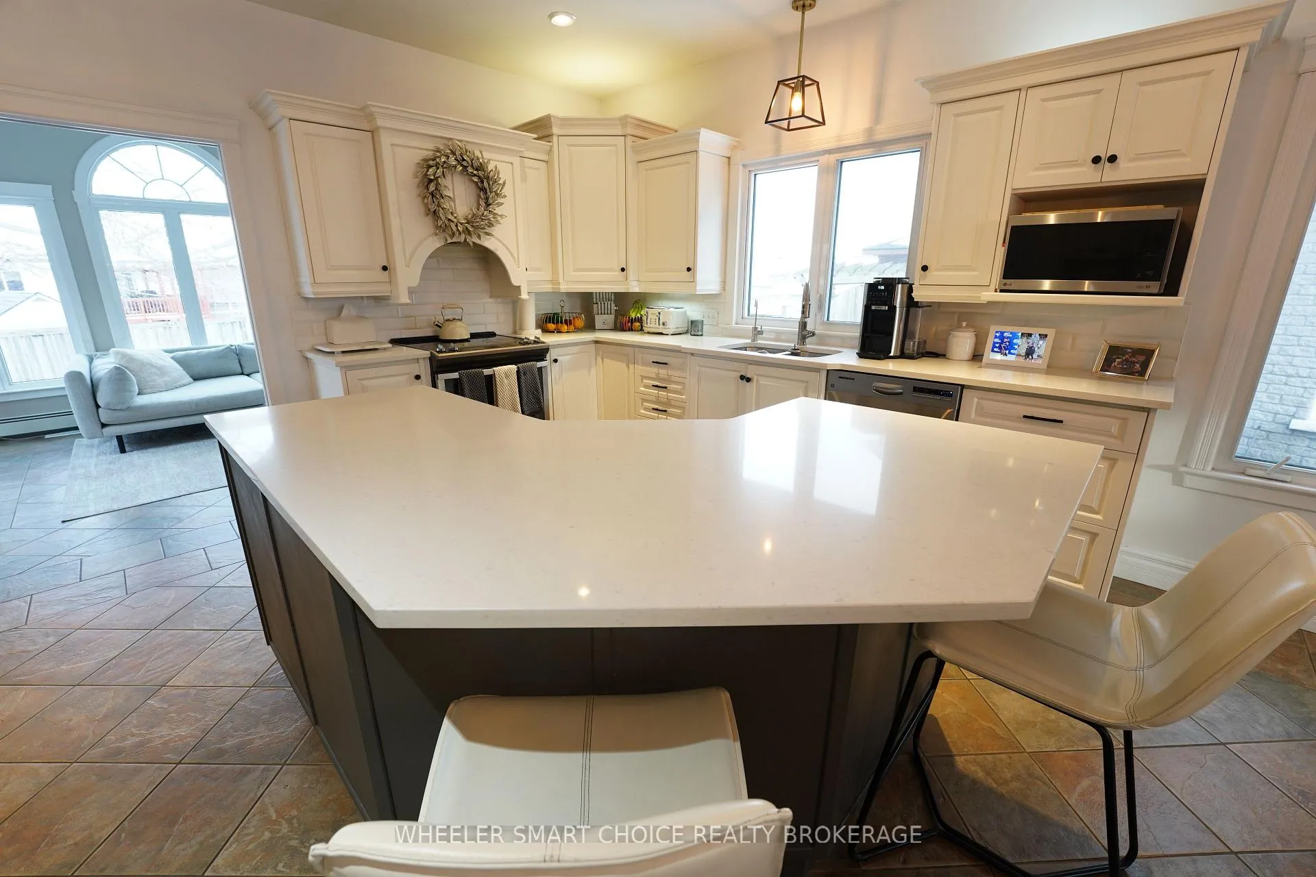 Photo 15 of 1757 MacIntyre Avenue, Cornwall — HOMEH