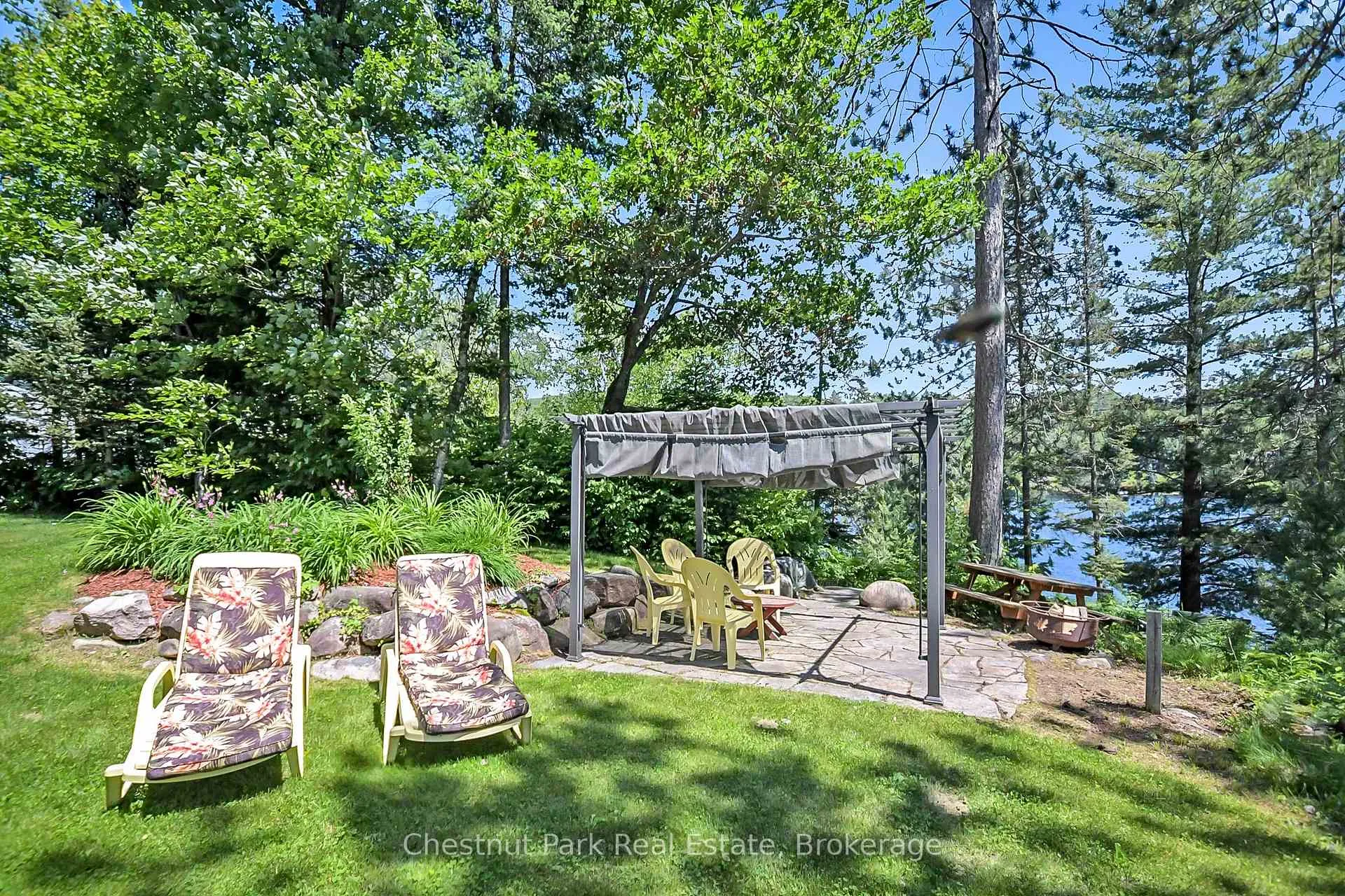 Photo 15 of 93 Lakeview Lane, Joly — HOMEH