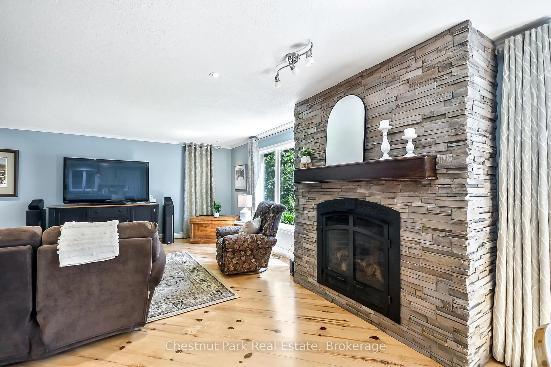 Photo 28 of 93 Lakeview Lane, Joly — HOMEH