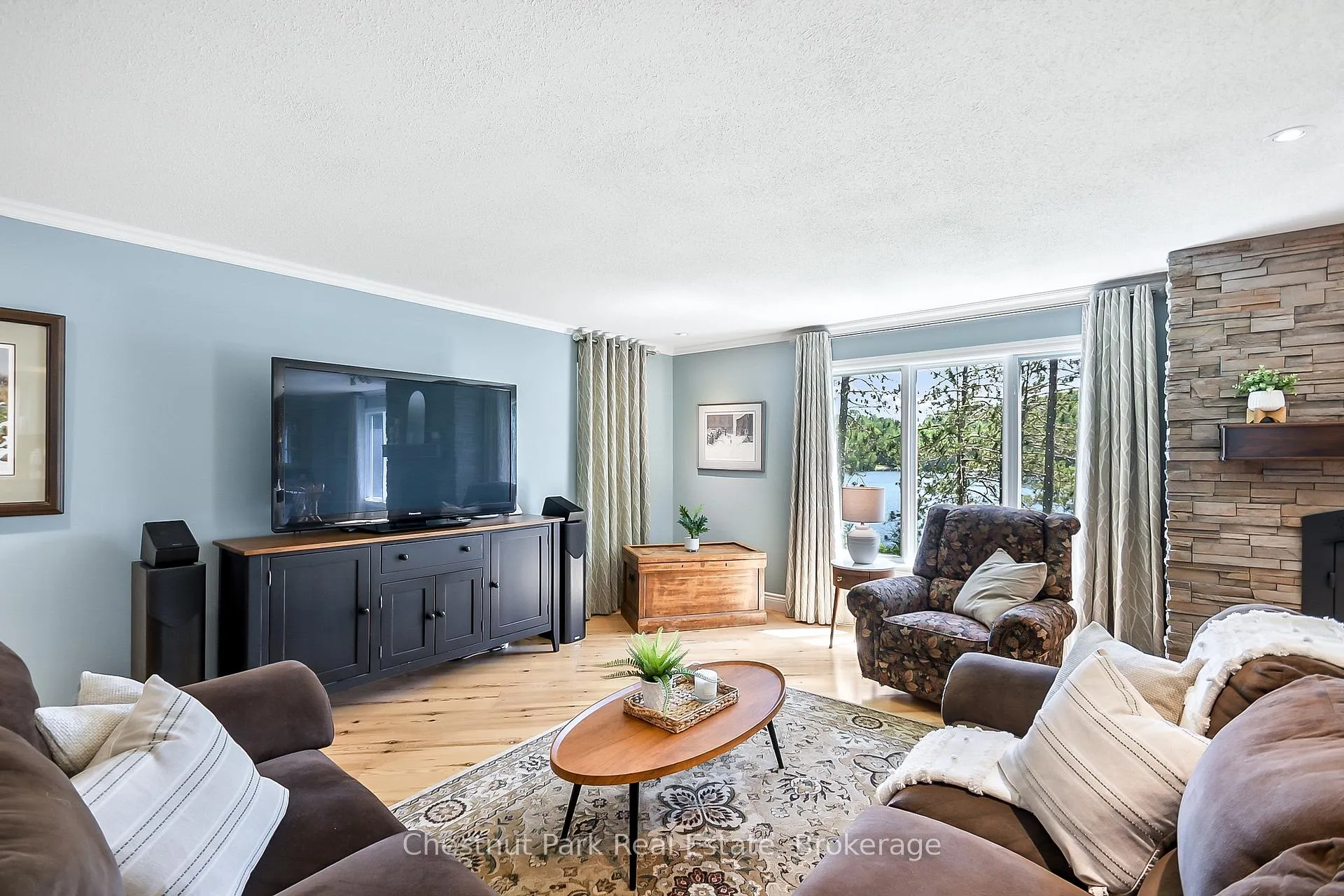 Photo 29 of 93 Lakeview Lane, Joly — HOMEH