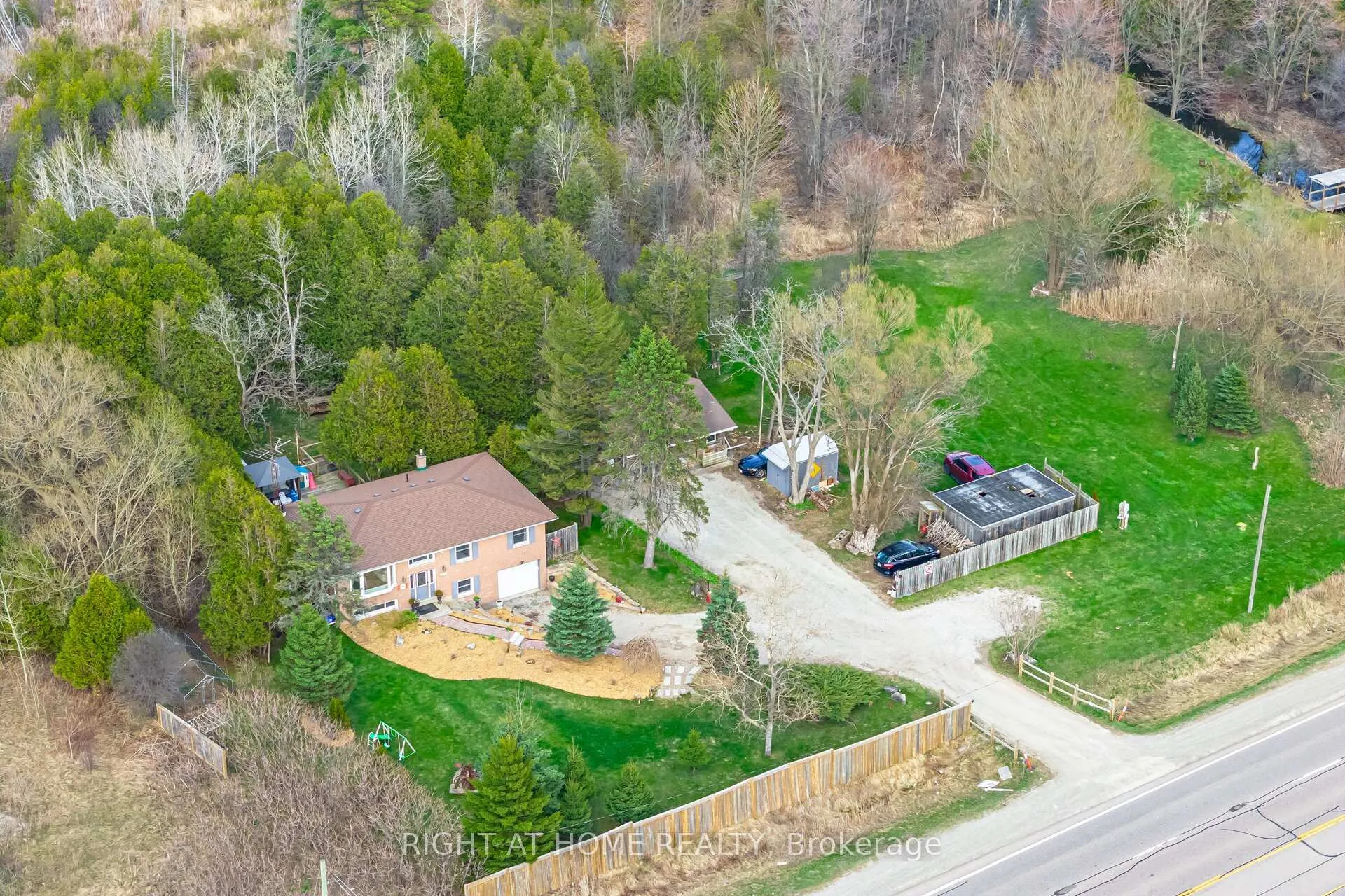 Photo 1 of 2130 Highway 6, Hamilton, Rural Flamborough — HOMEH