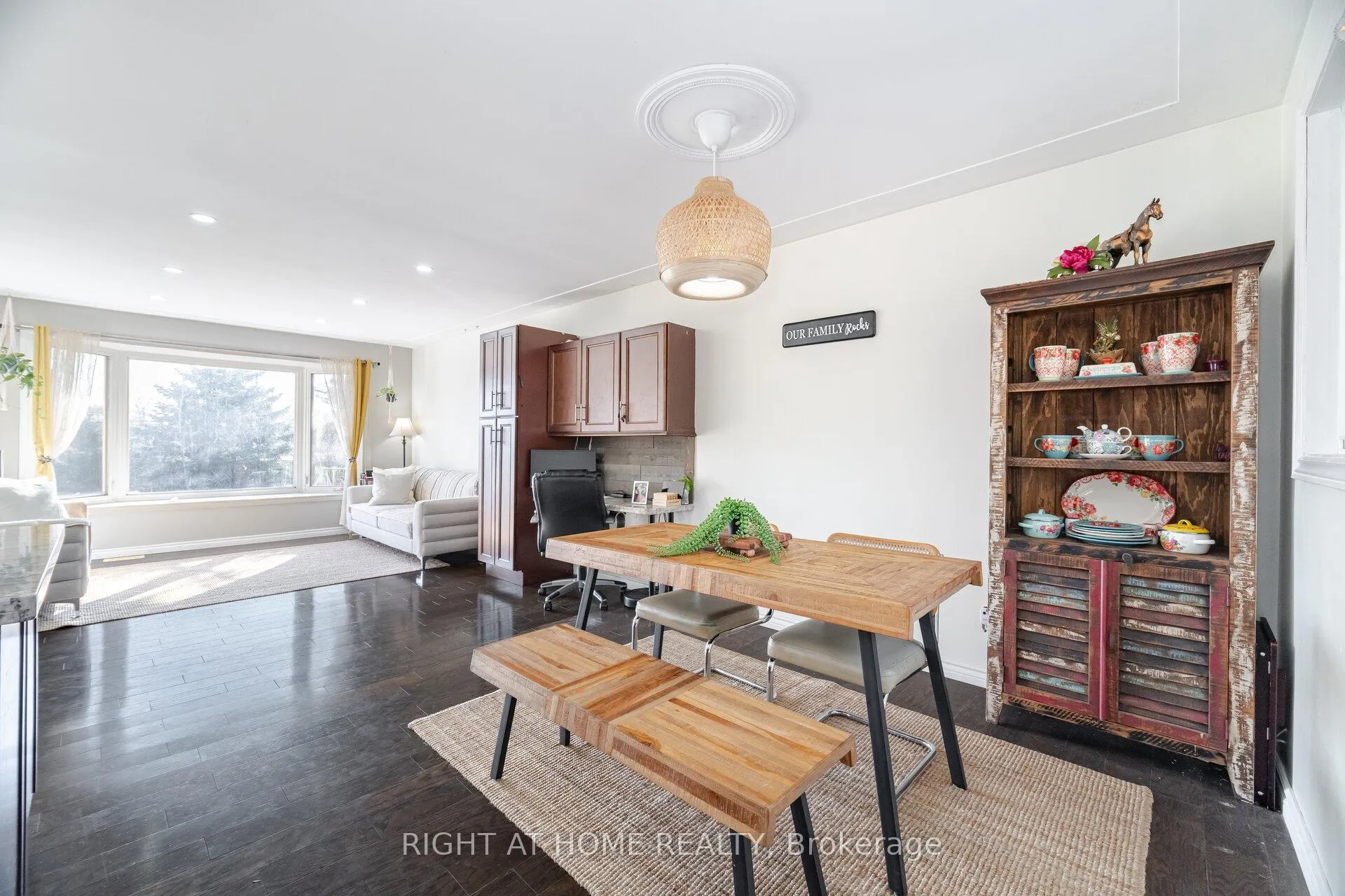 Photo 8 of 2130 Highway 6, Hamilton, Rural Flamborough — HOMEH