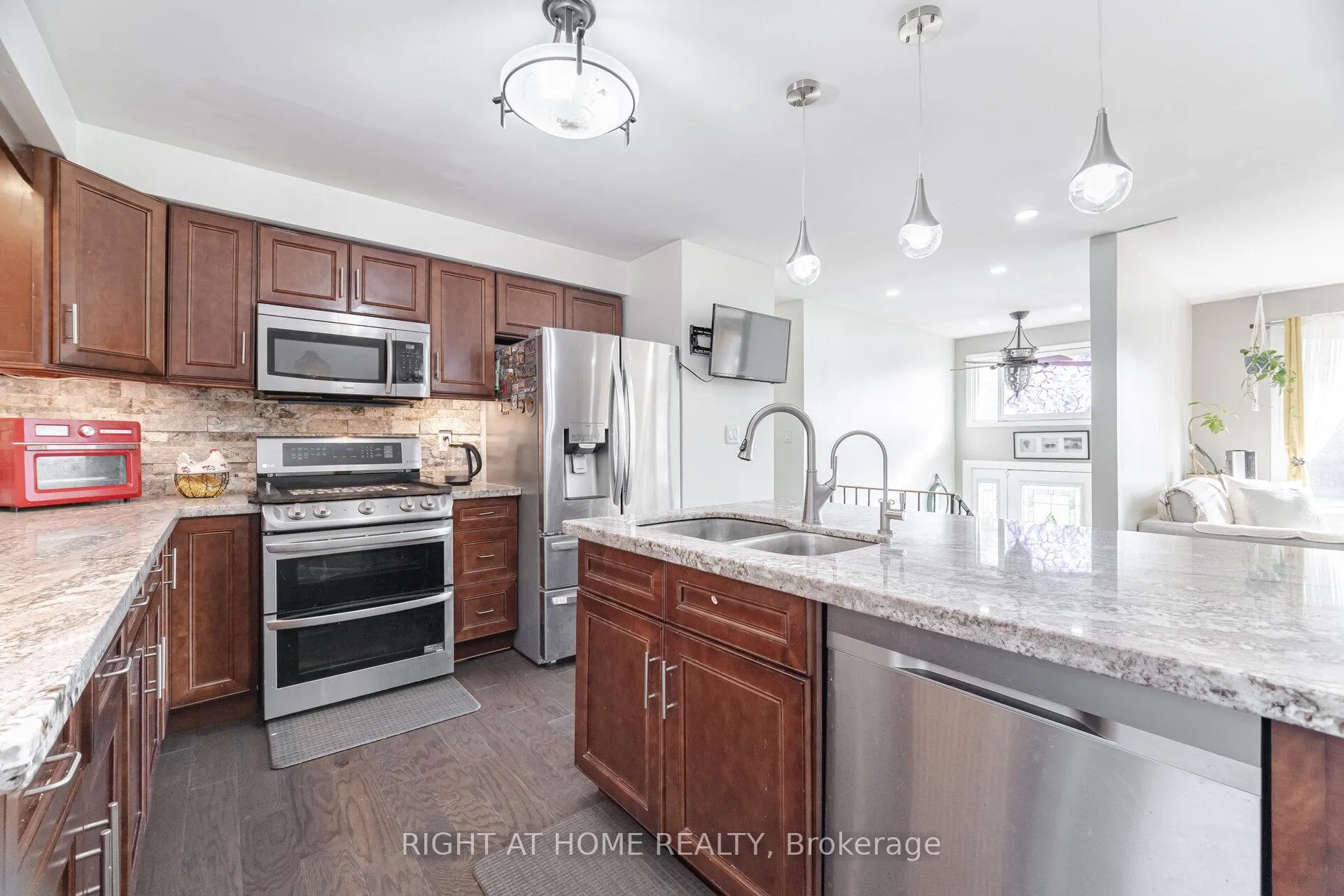 Photo 13 of 2130 Highway 6, Hamilton, Rural Flamborough — HOMEH