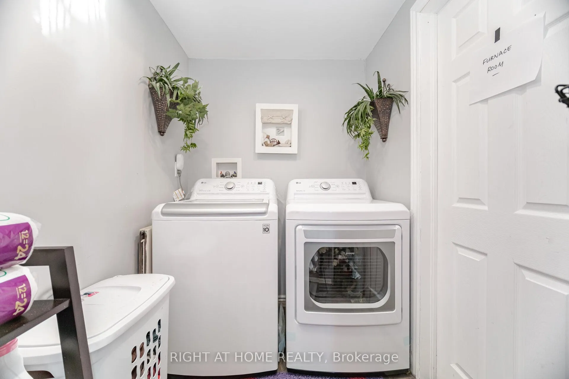 Photo 24 of 2130 Highway 6, Hamilton, Rural Flamborough — HOMEH