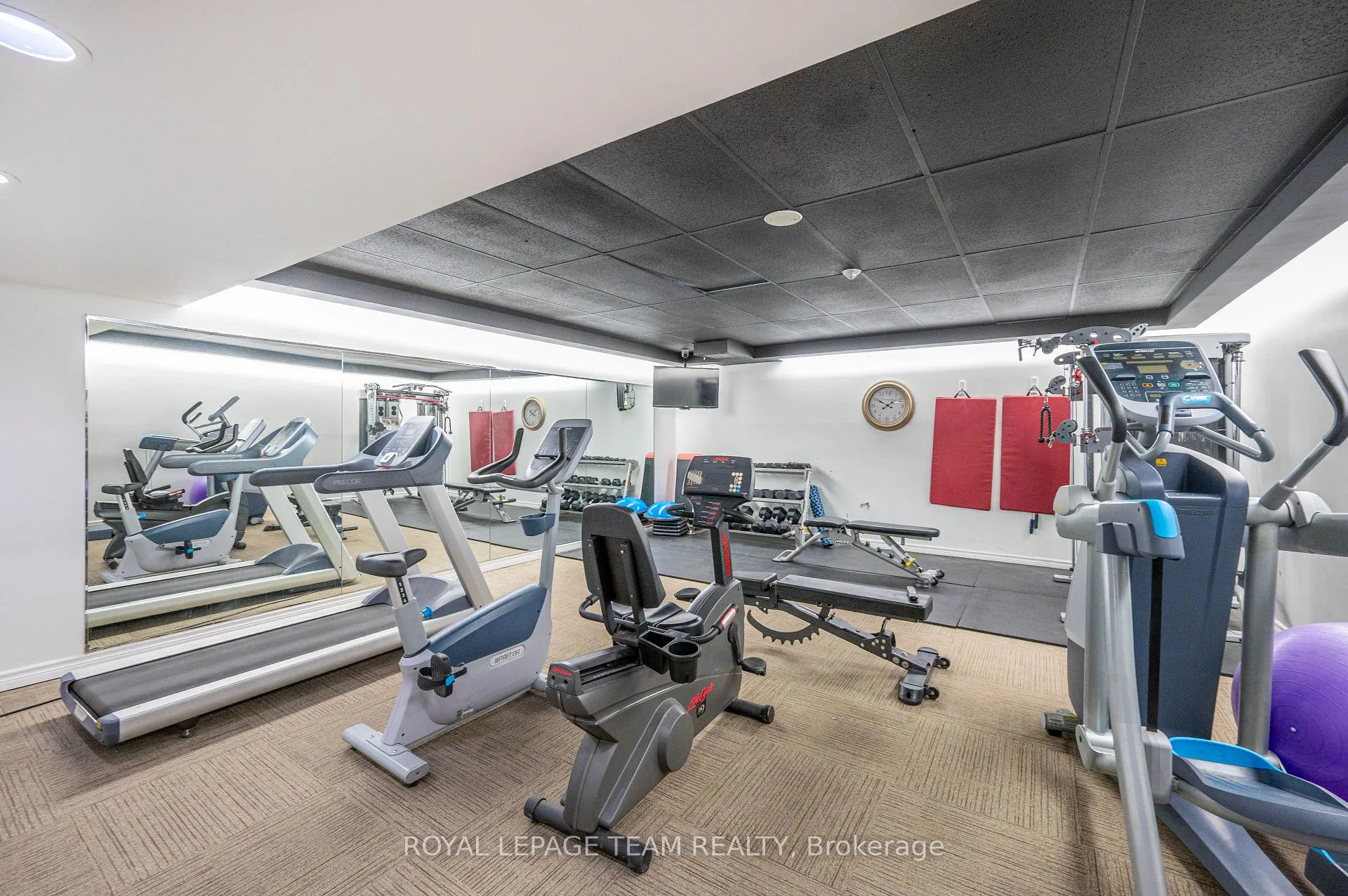 Photo 24 of Unit 1506, 2760 Carousel Crescent, Ottawa, Emerald Woods/Sawmill Creek — HOMEH