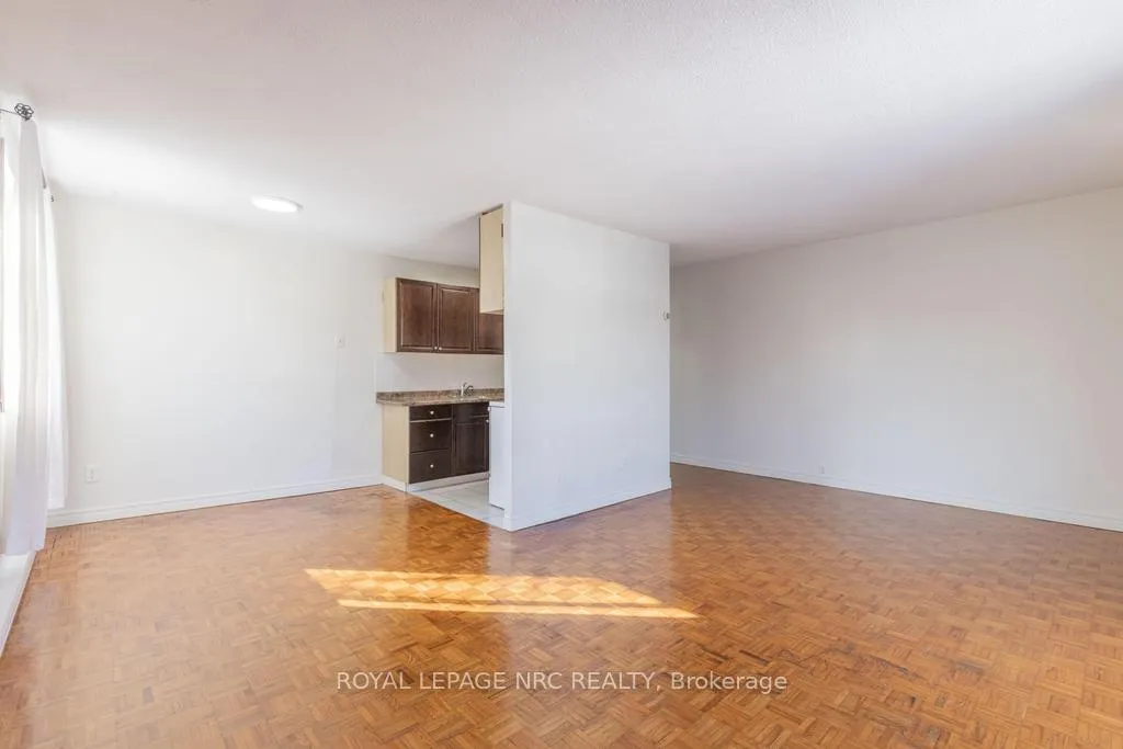 Photo 7 of Unit Unit 201, 14 John Street, Grimsby, Grimsby East — HOMEH