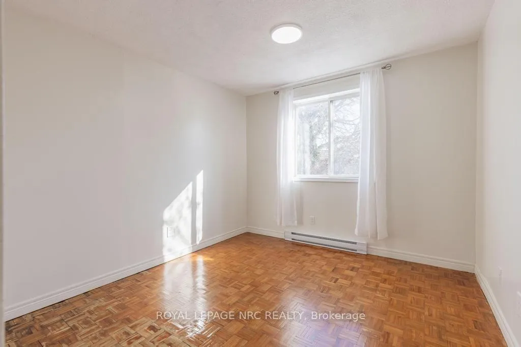 Photo 14 of Unit Unit 201, 14 John Street, Grimsby, Grimsby East — HOMEH