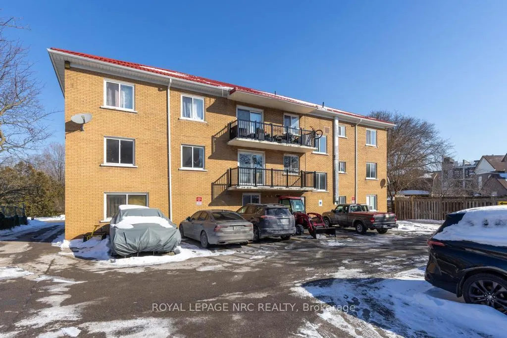 Photo 23 of Unit Unit 201, 14 John Street, Grimsby, Grimsby East — HOMEH