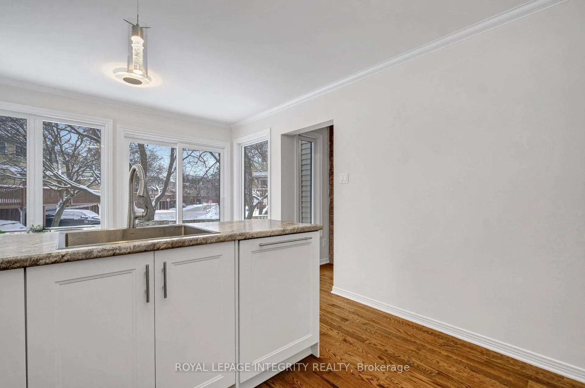 Photo 12 of 2177 Lenester Avenue, Ottawa, McKellar Heights/Glabar Park — HOMEH