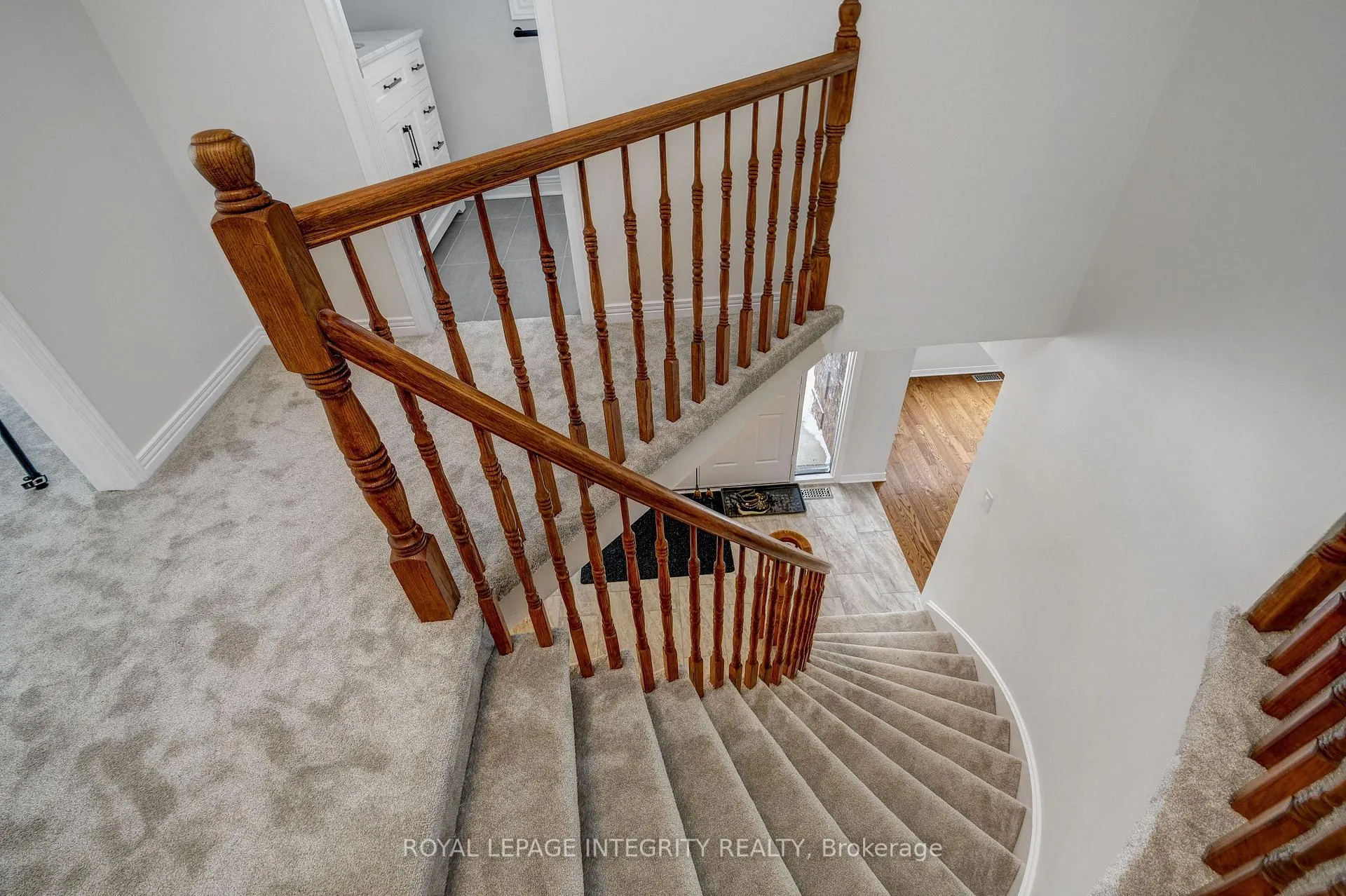 Photo 17 of 2177 Lenester Avenue, Ottawa, McKellar Heights/Glabar Park — HOMEH