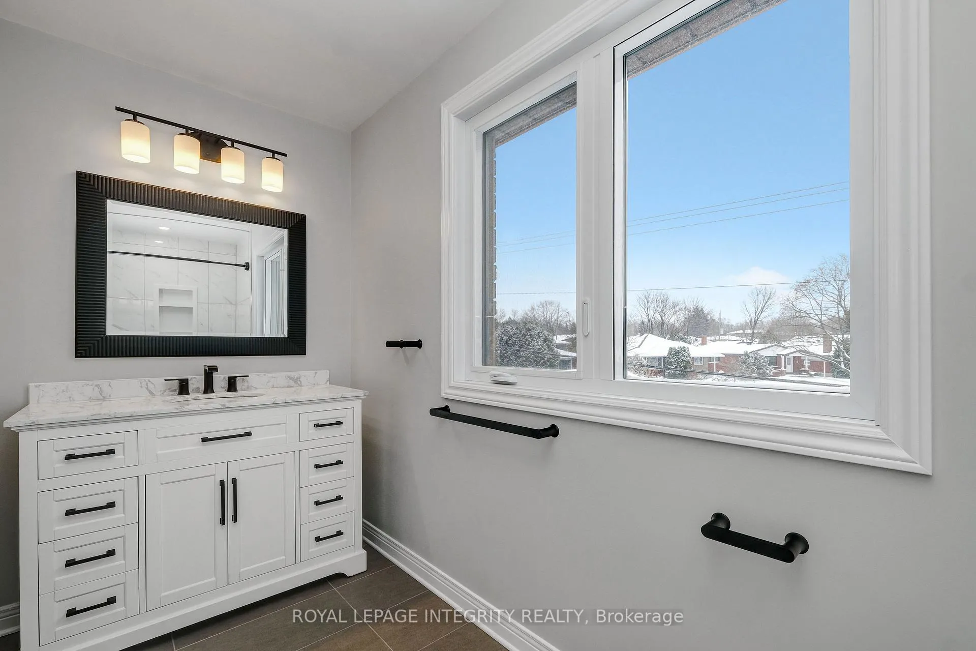 Photo 28 of 2177 Lenester Avenue, Ottawa, McKellar Heights/Glabar Park — HOMEH