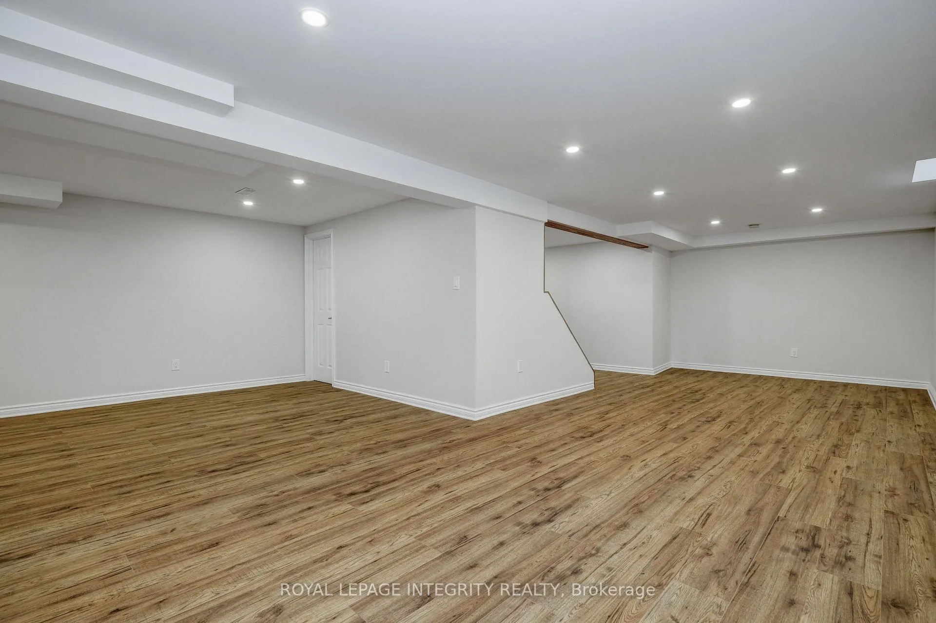 Photo 31 of 2177 Lenester Avenue, Ottawa, McKellar Heights/Glabar Park — HOMEH