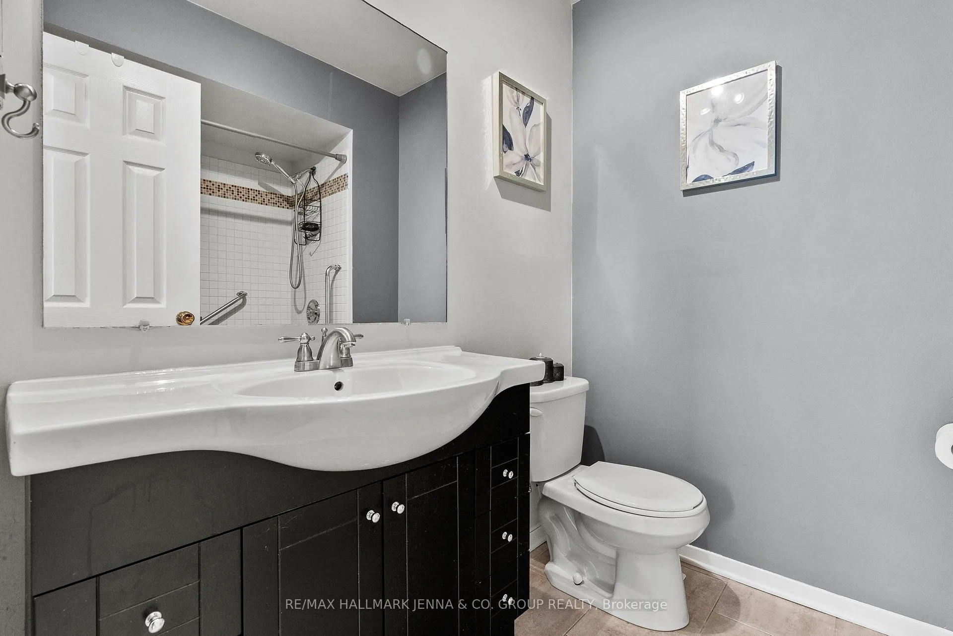 Photo 18 of 11 Tripp Crescent, Ottawa, Barrhaven - Pheasant Run — HOMEH