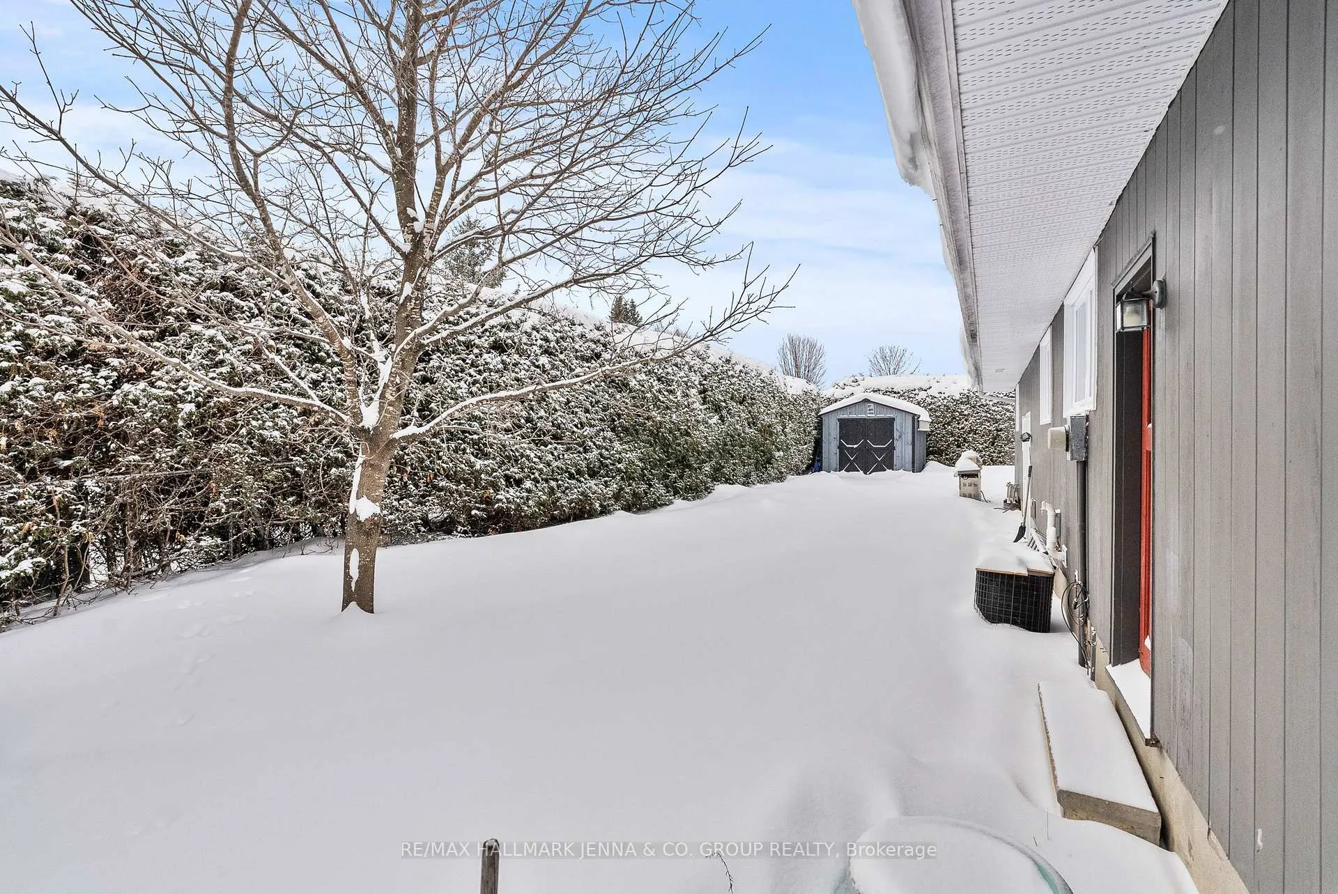 Photo 26 of 11 Tripp Crescent, Ottawa, Barrhaven - Pheasant Run — HOMEH
