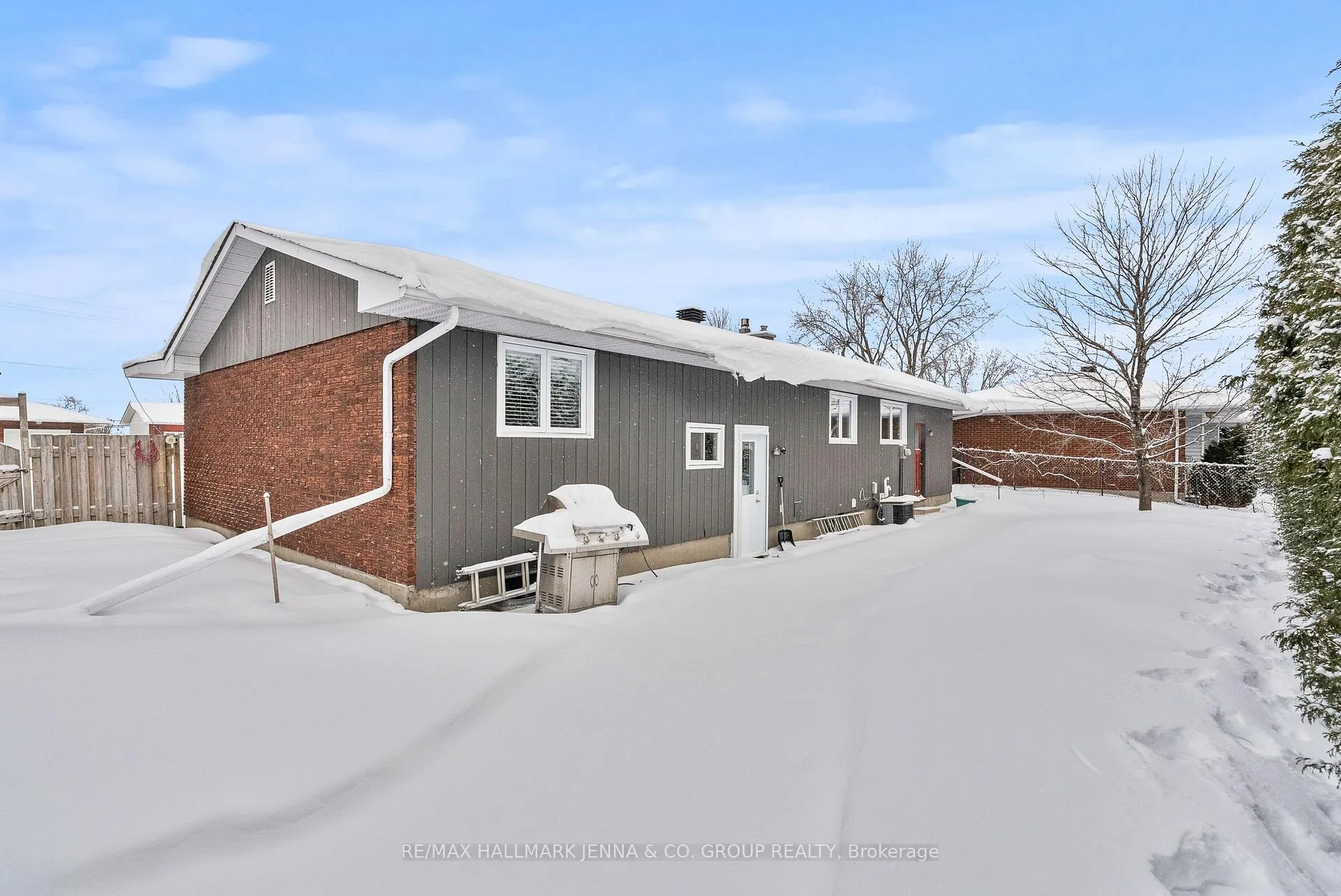 Photo 28 of 11 Tripp Crescent, Ottawa, Barrhaven - Pheasant Run — HOMEH