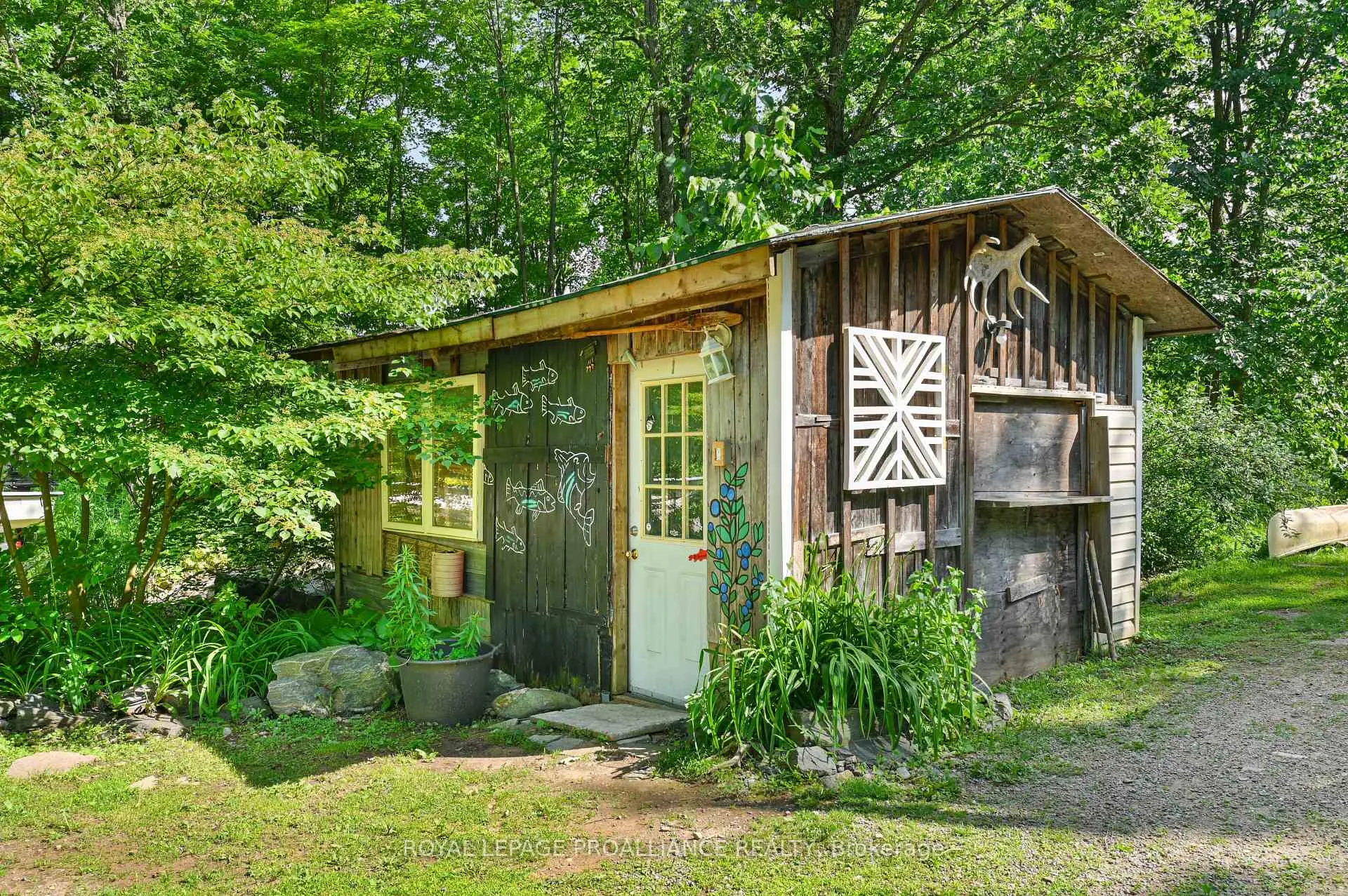 Photo 34 of 2704 Elm Tree Road, Frontenac, Frontenac Centre — HOMEH