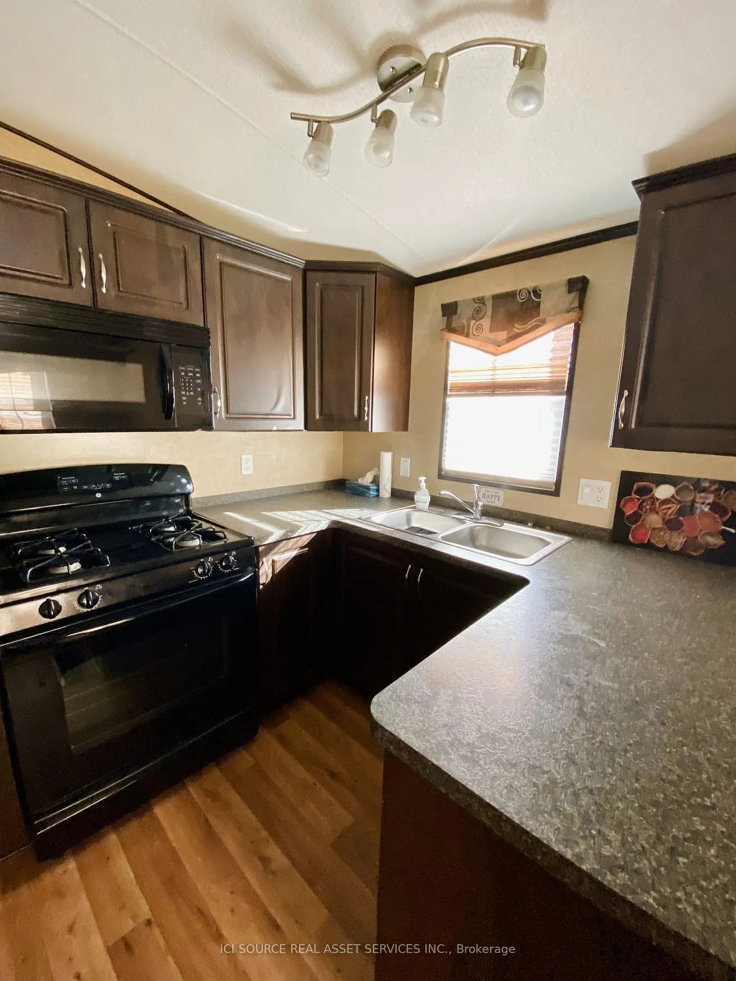 Photo 4 of Unit TPL08, 486 County Road 18, Prince Edward County, Athol Ward — HOMEH
